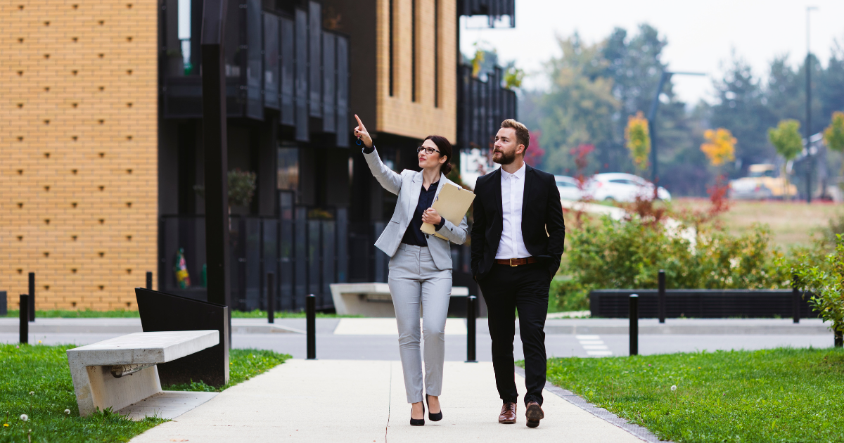 How a Financial Advisor Can Help Me Evaluate a Real Estate Investment&nbsp;