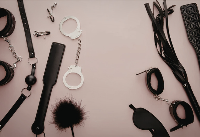 KINK & BDSM