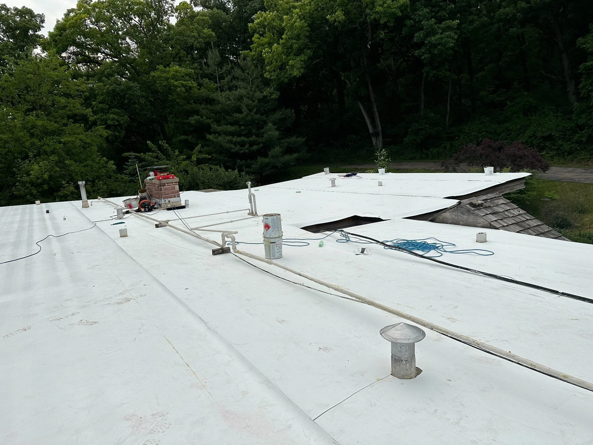 Commercial low-slope roofing system installed by MB Roofing & Construction Inc. in Northern Illinois