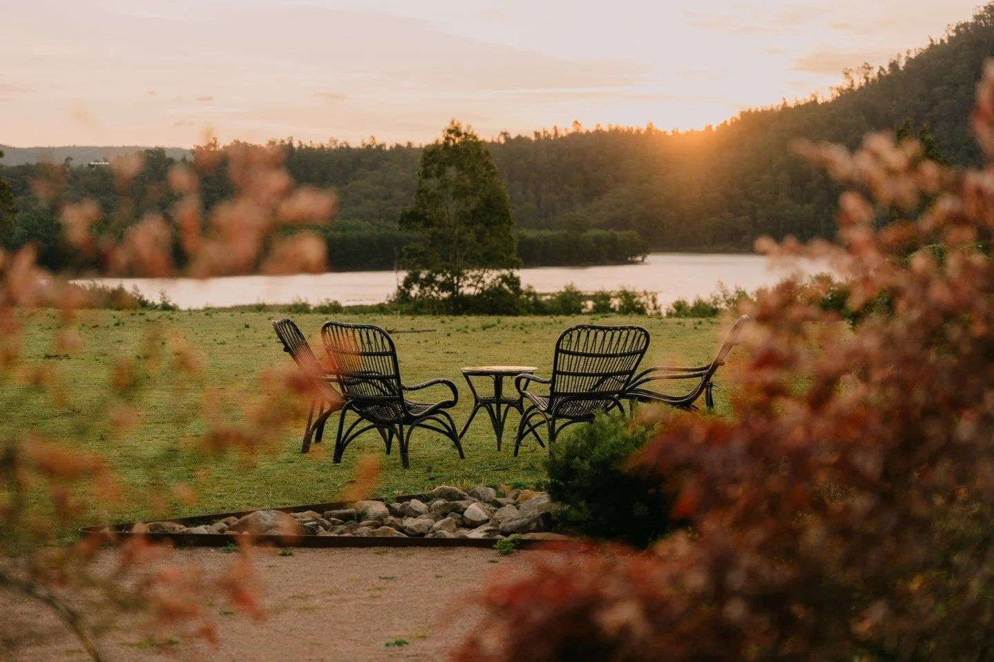 School holidays are coming. Have you booked your getaway? Space for up to nineteen people. One lake. Zero plans required...

Fireplace lit, jacuzzi on, kids tearing around 44 acres while the grown-ups finally sit still.

Two hours from Sydney, a worl