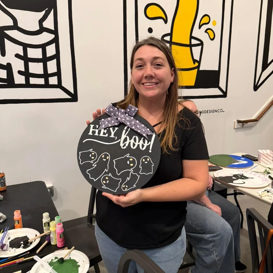 CRAFT NIGHT at modestrootsbrewing! Nothing better than paint &amp; bevys 🥰 they all came out so good! 

#art #happy #science #neuroaesthetics #witchyvibes #hexthepatriarchy #mentalwellness #perfectisntreal #createeveryday #diycraft