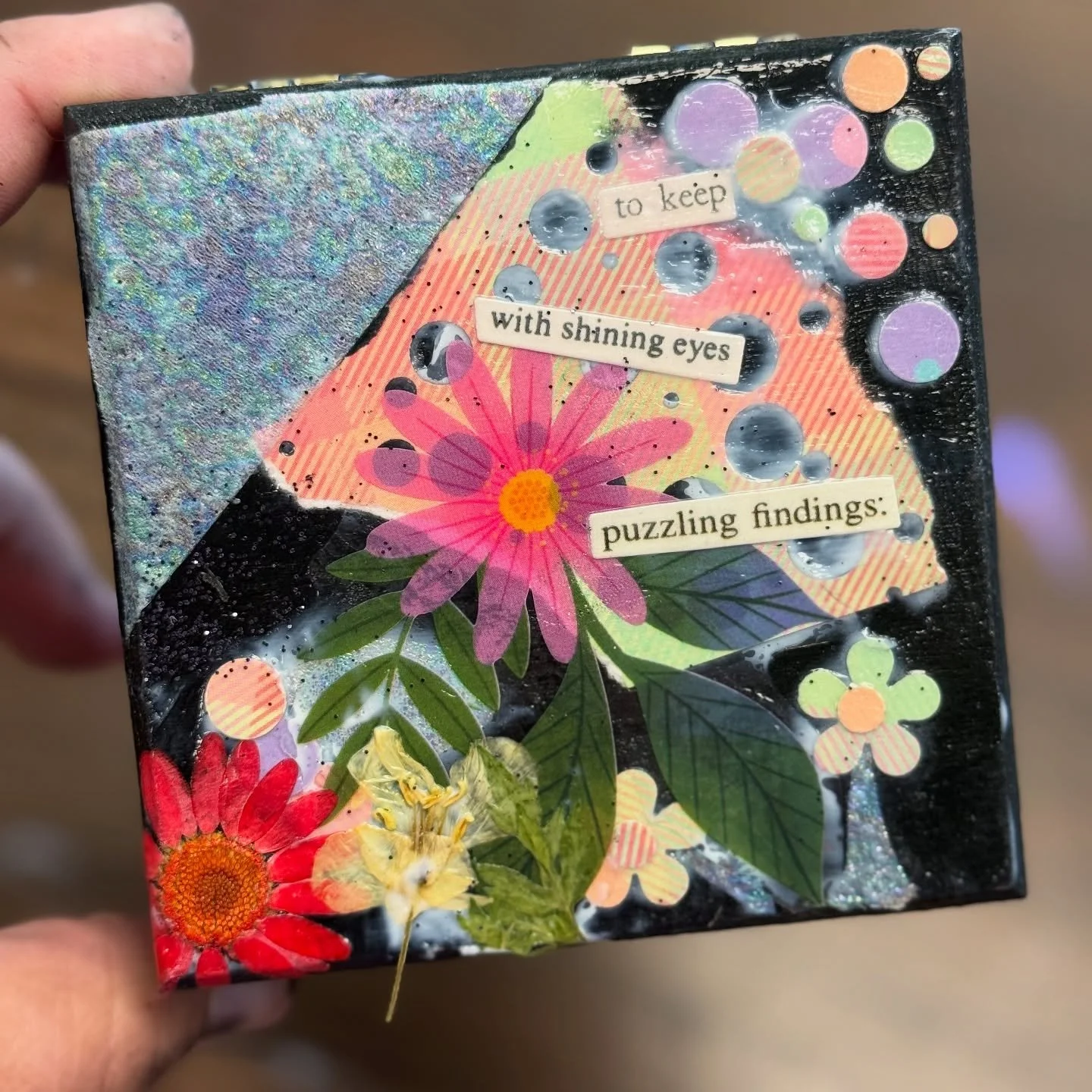 an adorable trinket box 🥰 the product of a birthday craft test sesh! I think it&rsquo;s a winner, what say you?
