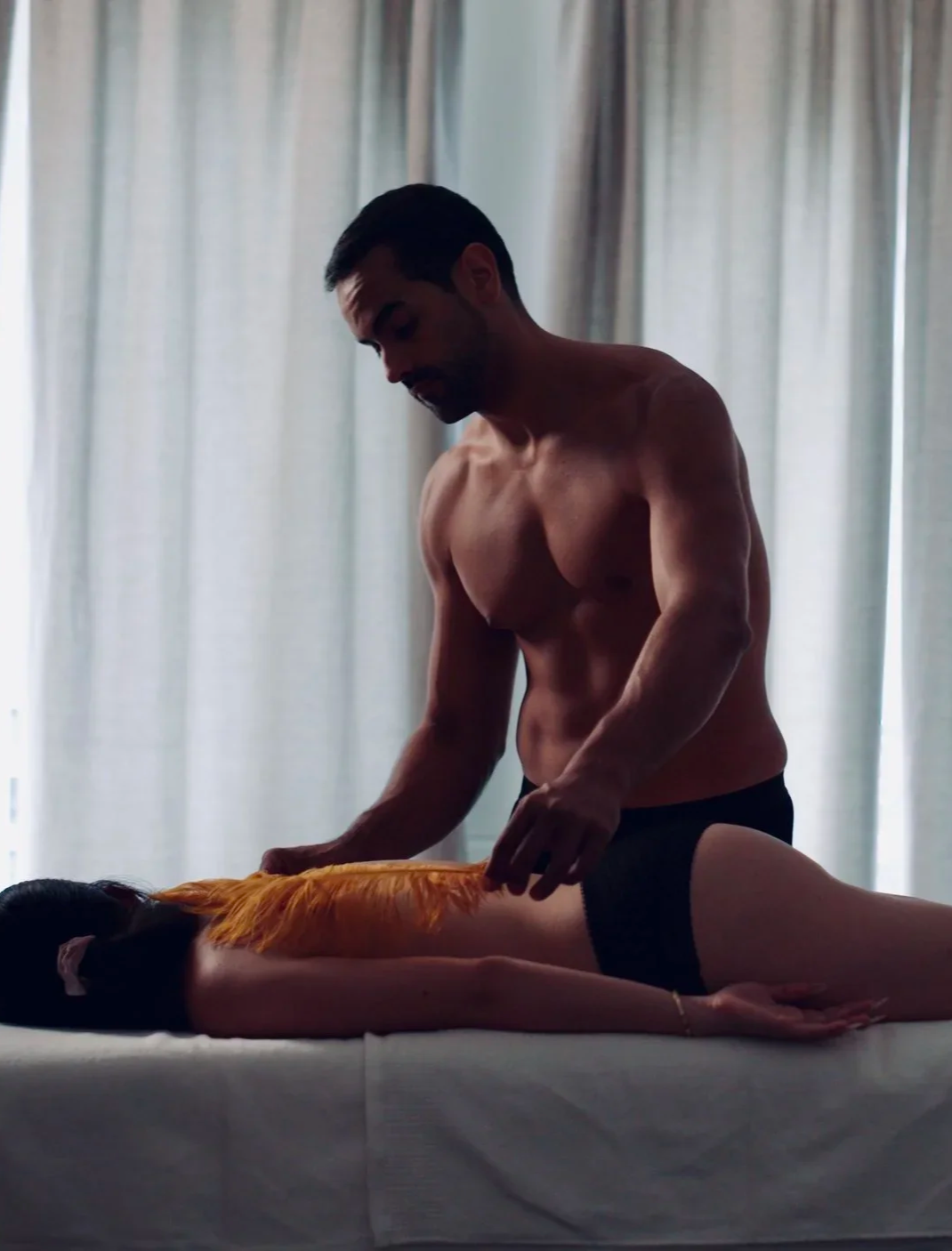 gus-kinky-escort-berlin-male.png