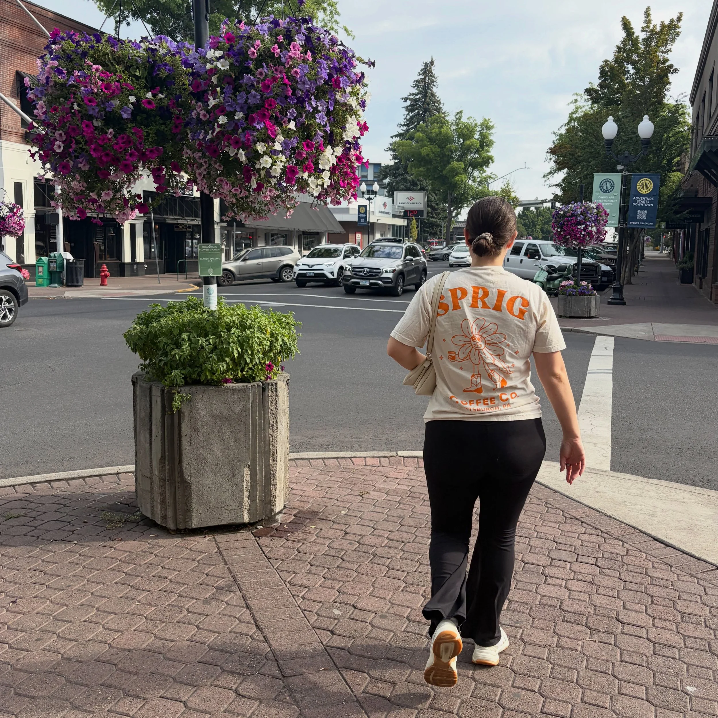 Sprig in the wild! Love to see y&rsquo;all loving the shirts 🥹 

Reminder that this Sunday is our regularly scheduled 4th Sunday closed, so if you wanted to come grab a drink (or a shirt), tomorrow 8:30-12:30 is your chance!

Open our regular hours 
