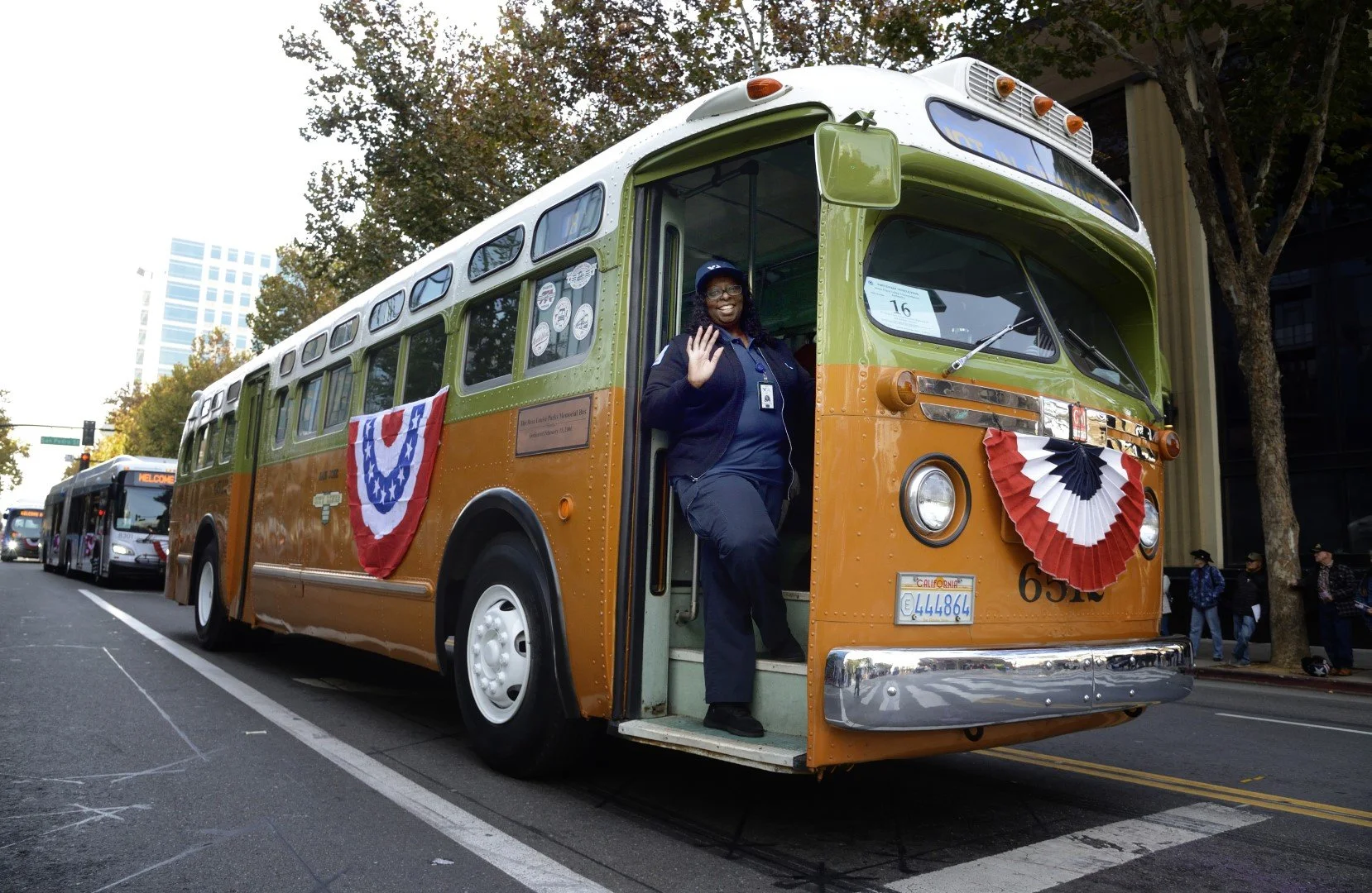 2022 UVC Veterans Parade -by Greg Ramar (76).jpg