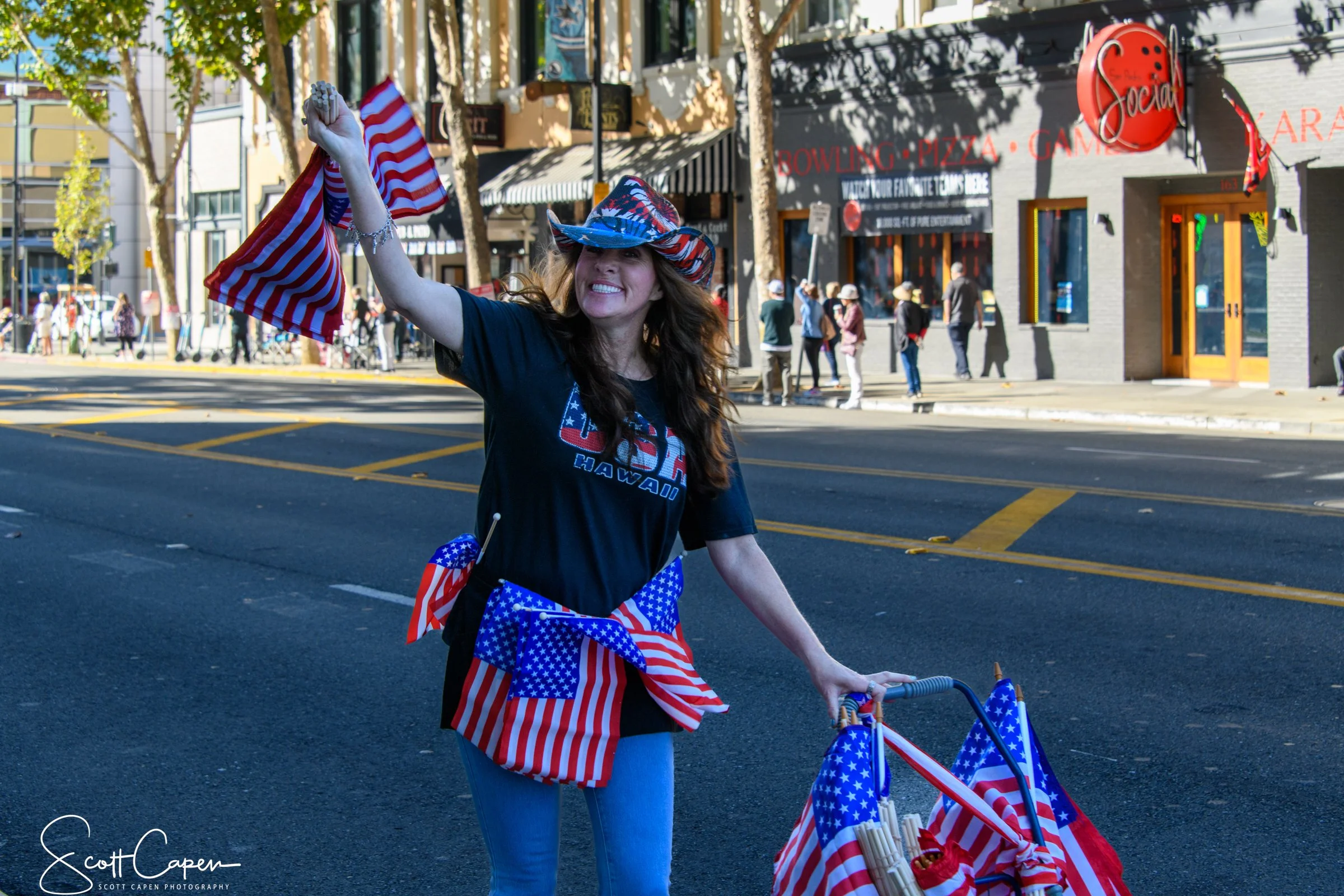 Flag Vendor-5880.jpg