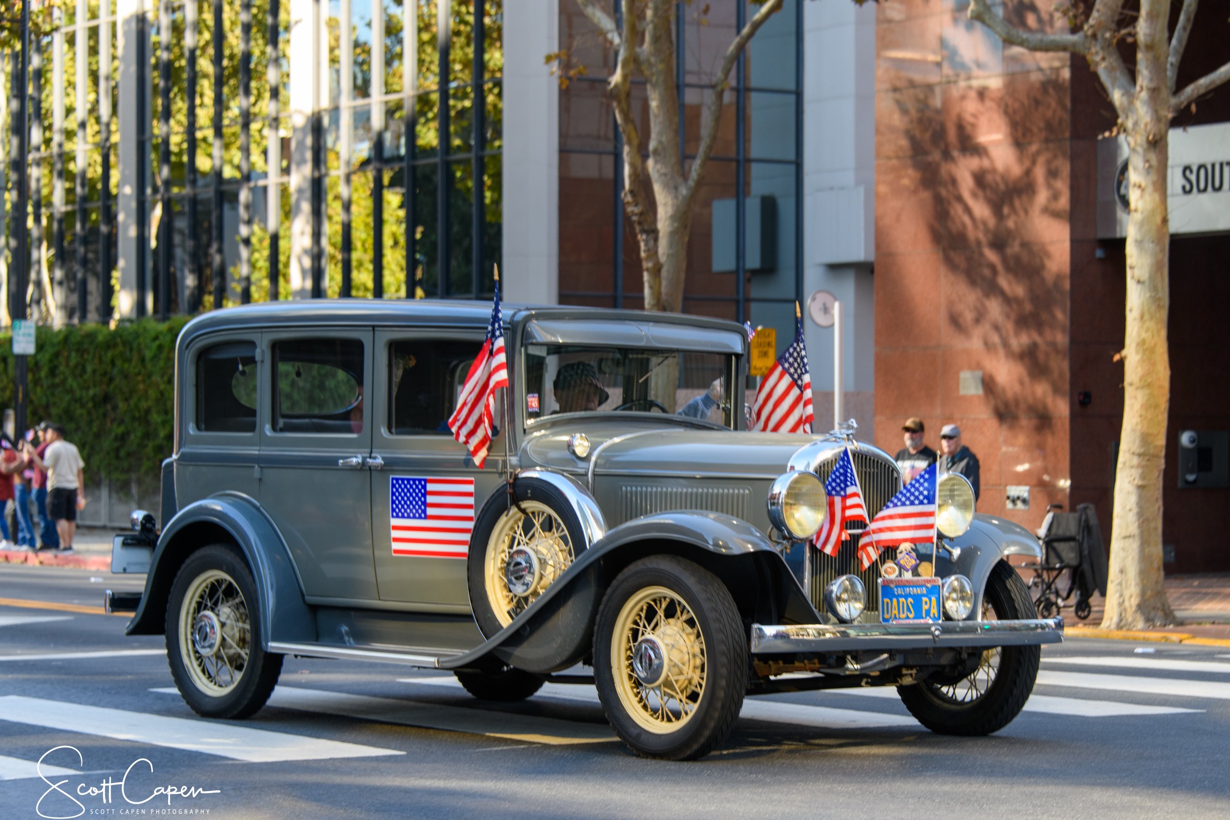 Old Car-6070.jpg