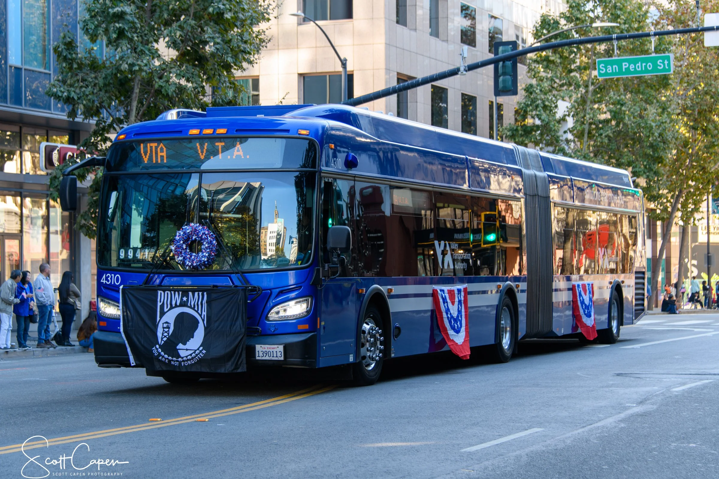 VTA Bus 2-5997.jpg