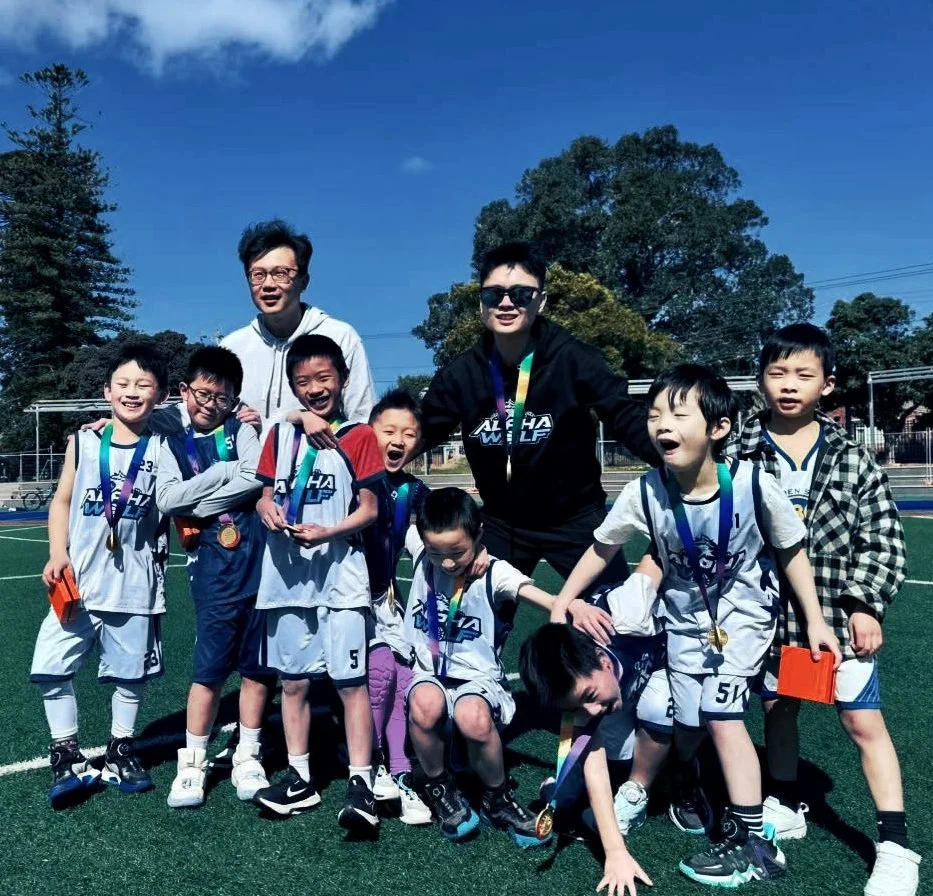 basketball coach - Aaron