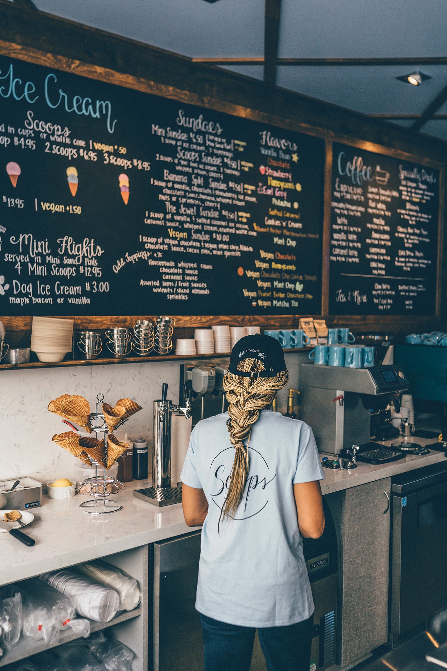 Scoops-La-Jolla-store-design-and-branding-3.jpg