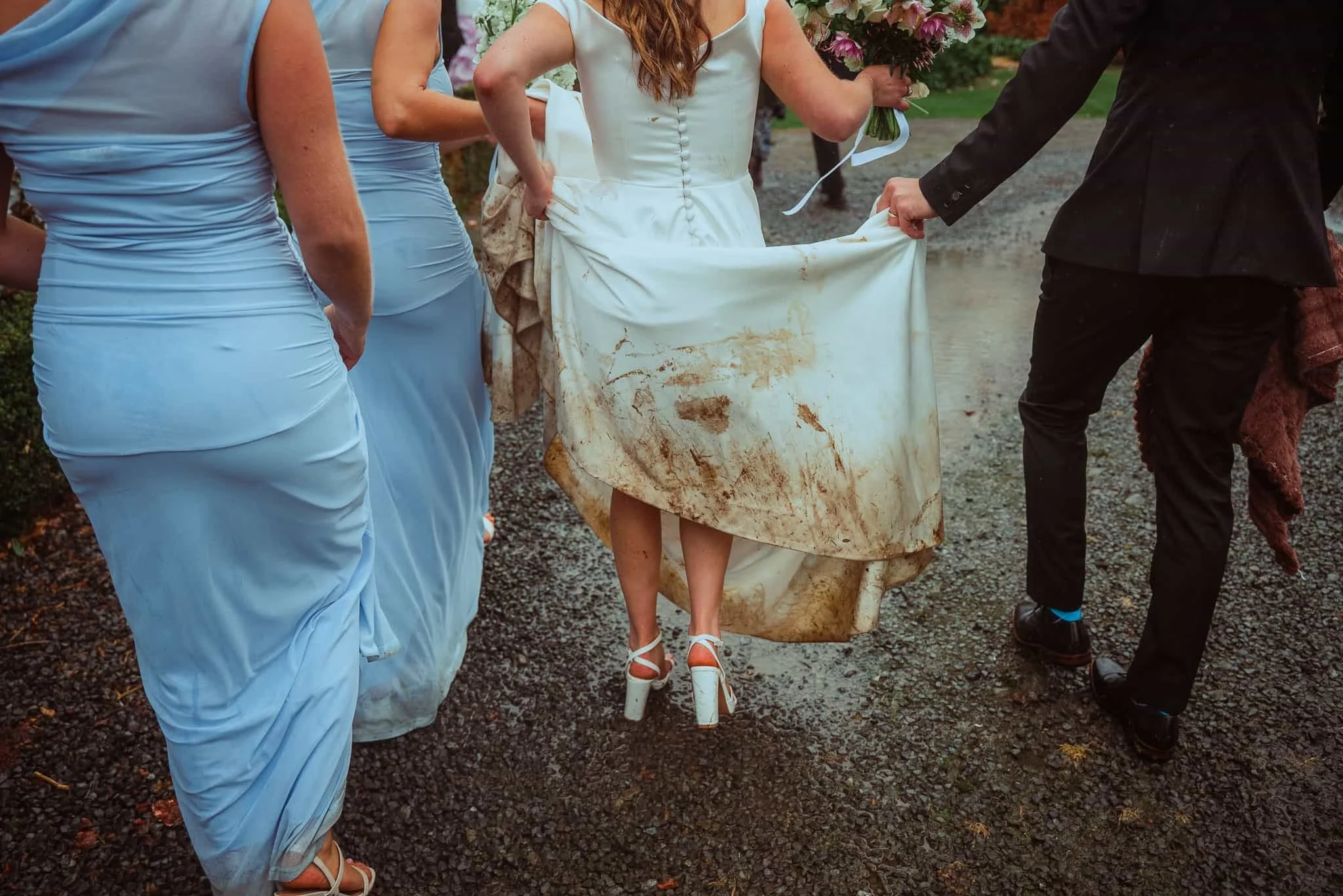 wedding day Adelaide hills photography details dress inso