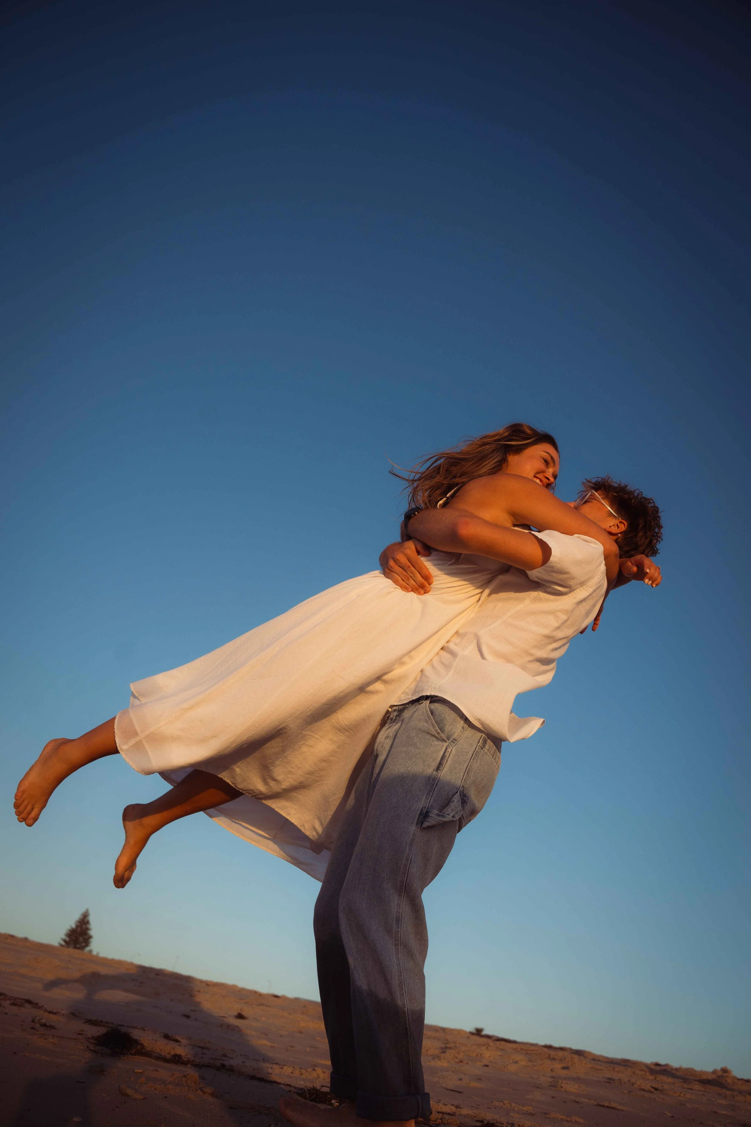 film engagement photos beach Noarlunga