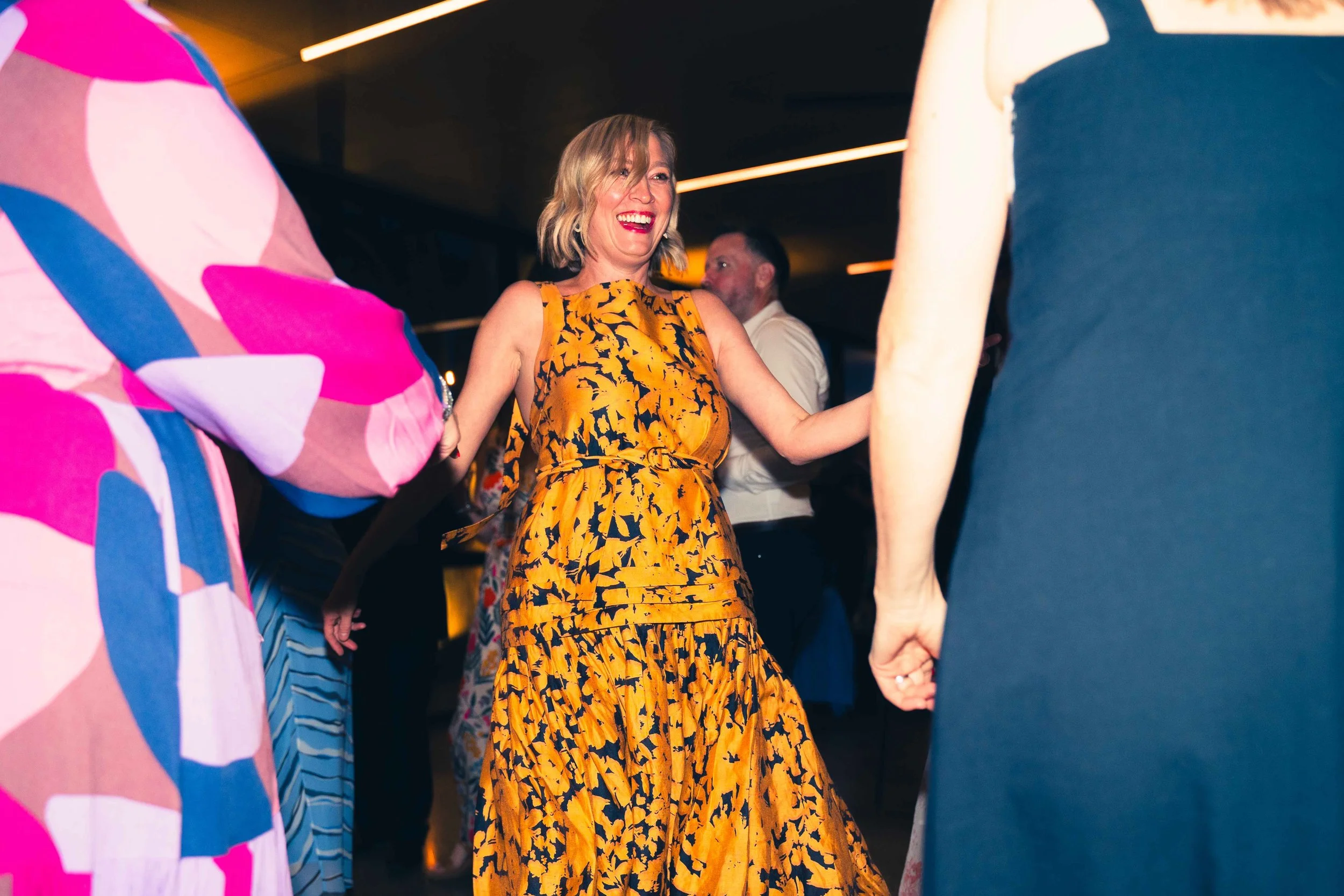 candid wedding dance flash photography 
