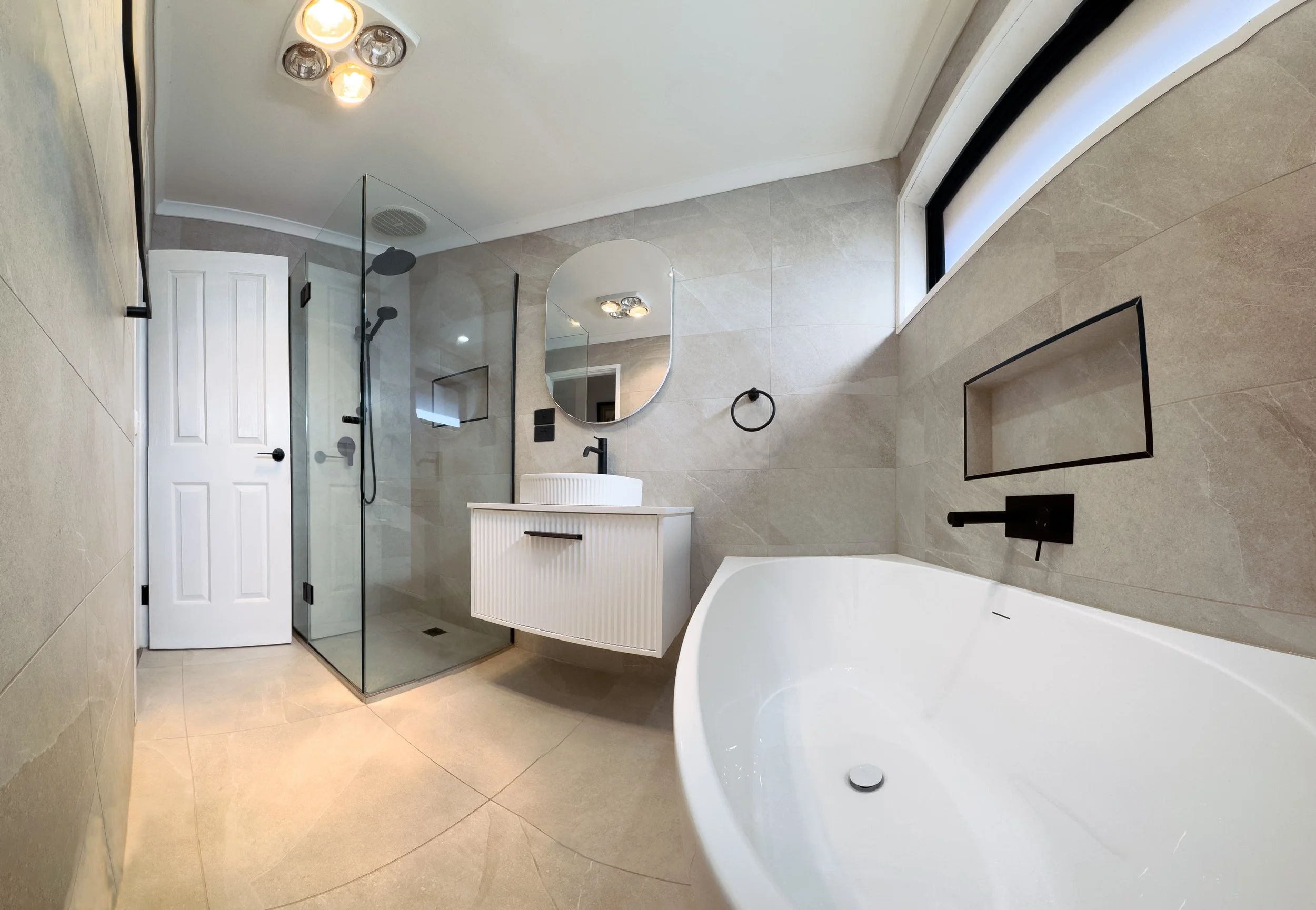 IMG_3077-Edit (1).jpg