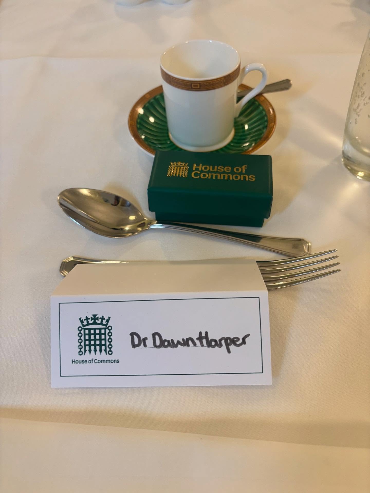 Thank you @@sanofi_ukie and kevinmckennamp for hosting an amazing lunch today at @ukhouseofcommons. Lovely to share experiences with @sarah4southnorthants and always a pleasure to catch up with Ahmed Moussa