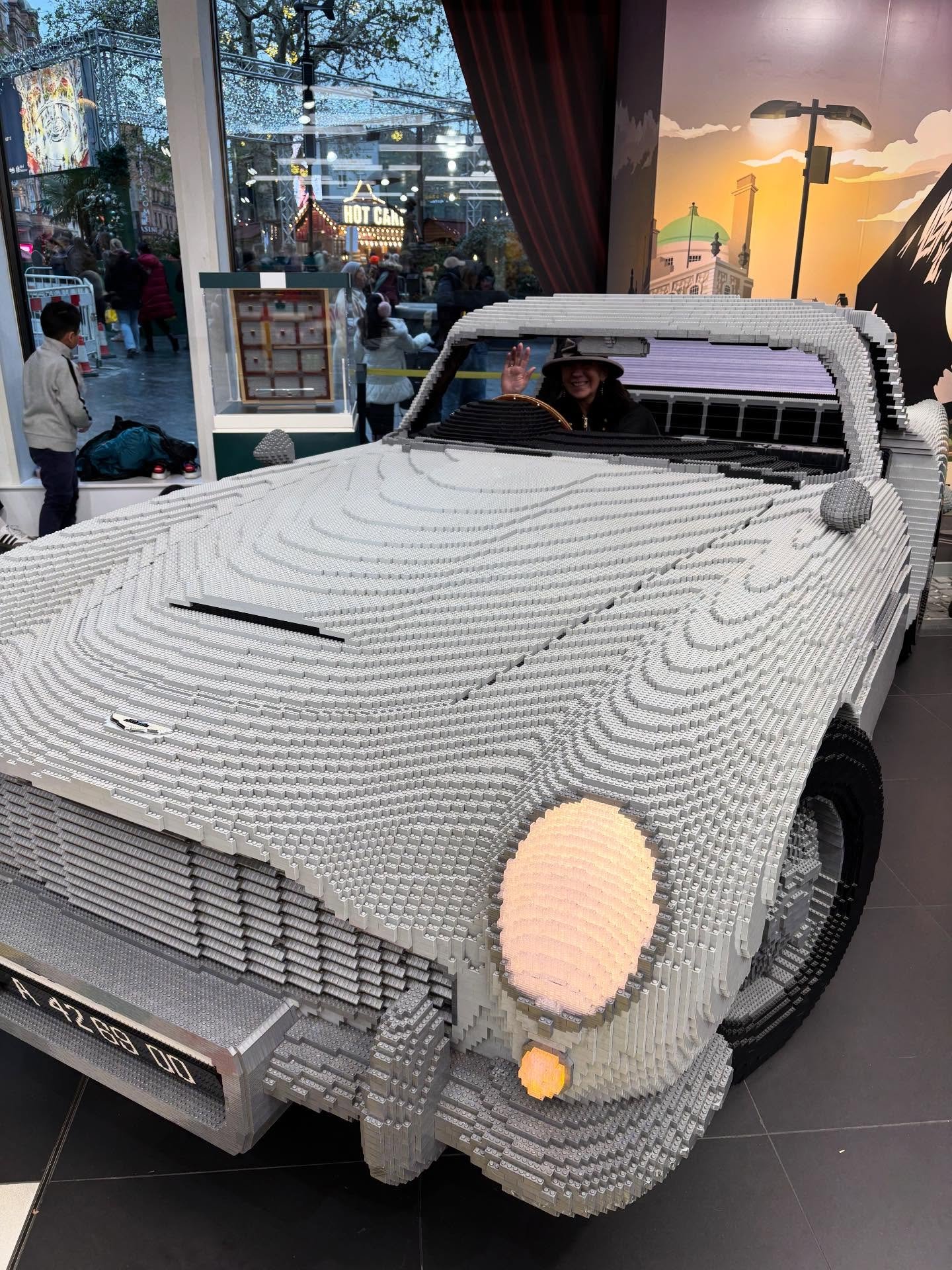 The nearest I&rsquo;m likely to get to driving an @astonmartin! Such incredible attention to detail. Thank you @lego. #lego