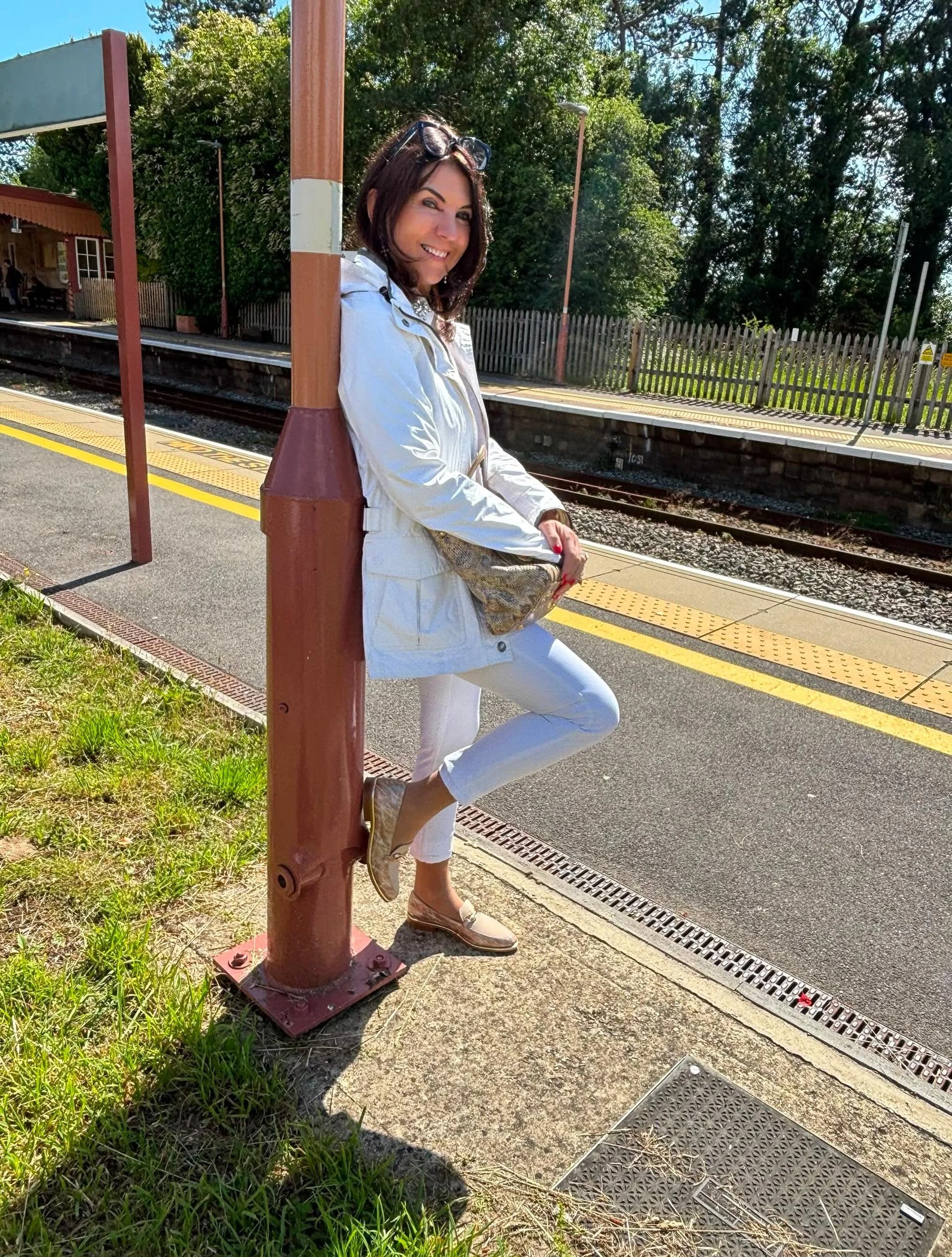 London bound in the funkiest "sensible" shoes in the country!