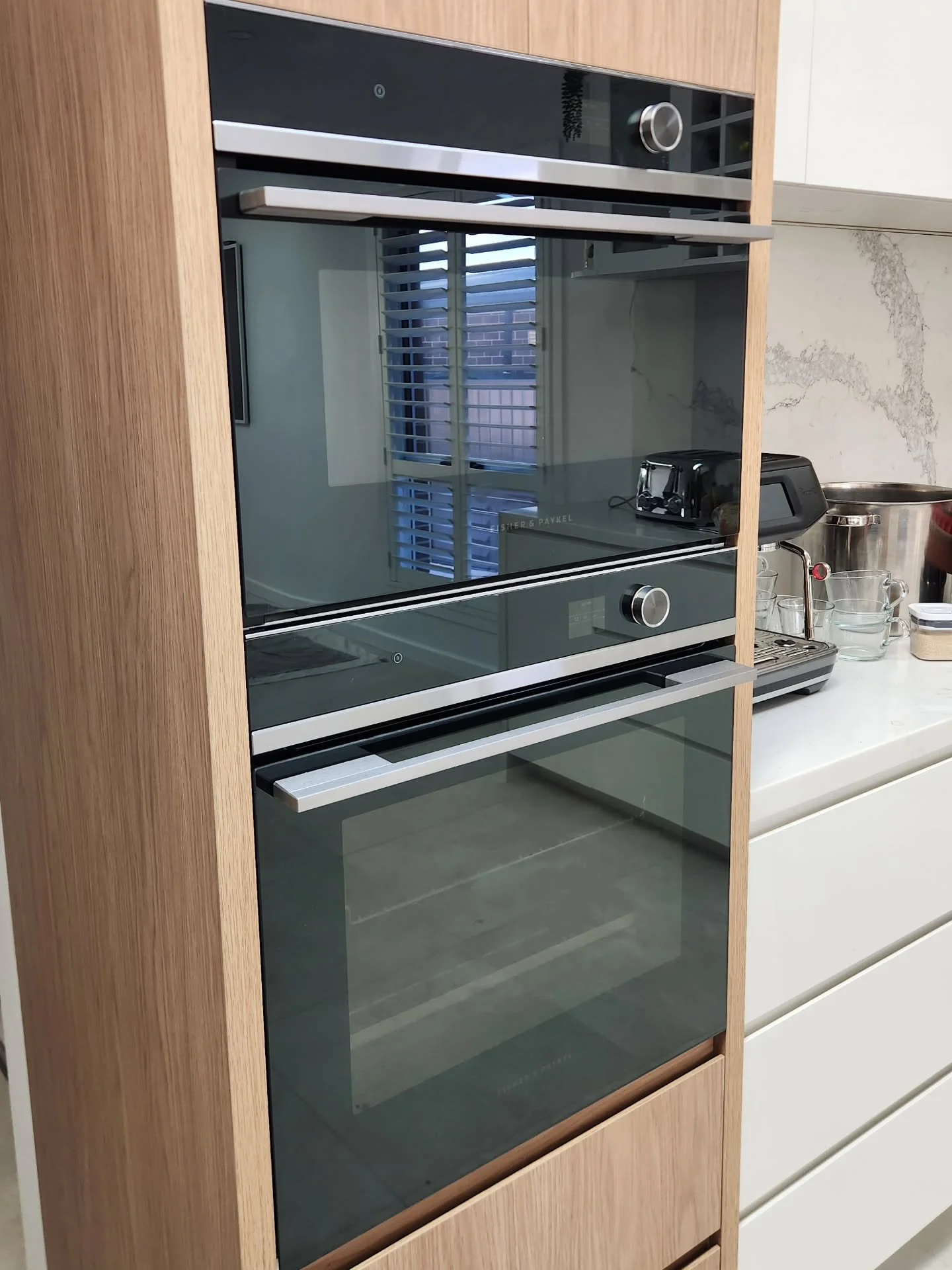 Another kitchen upgrade completed ✅️

Brand new oven and microwave installed safely and in full compliance with Australian standards.
Clean finish, secure connections, and tested before handover.

Need your appliances installed by a licensed electric