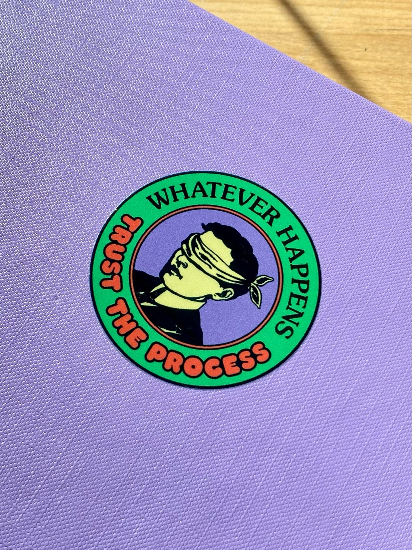 SICK MARS 💊
1. Qui veut des stickers ?
2. Coucou xcicero, super conf &agrave; @typolyon 
3-4. Martin Parr au @jeudepaumeparis comment r&eacute;sister 
5-6. Visite de @unionjeunesseinternationale et amour pour cet espace de lecture 
7-8. Journ&eacute