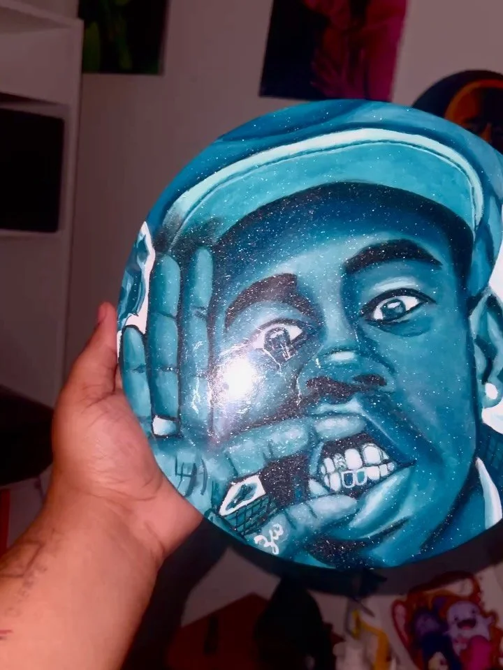 LIKE HIM.

Another piece apart of my &ldquo;Soft Chaos&rdquo; collection 

A new collection that shows a little bit of my &ldquo;soft chaos&rdquo; music playlist or in my case just music artists who&rsquo;ve helped me become me. 
2/4