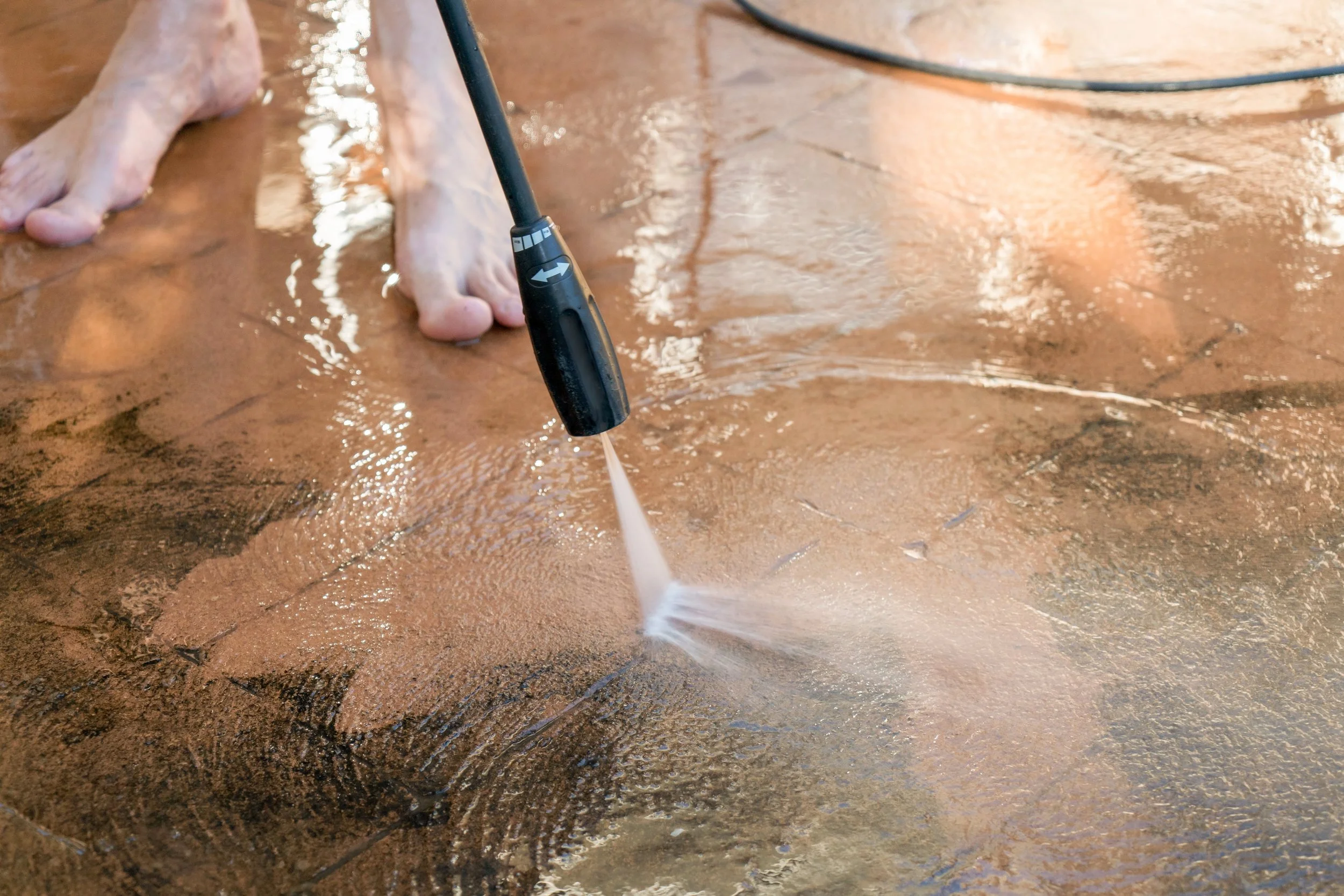 What Is Professional Power Washing and Why Every Commercial Property Needs It