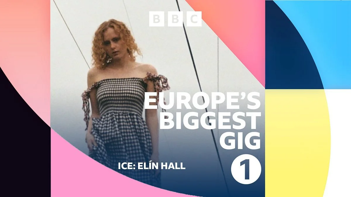 Elín Hall Closes Europe’s Biggest Gig