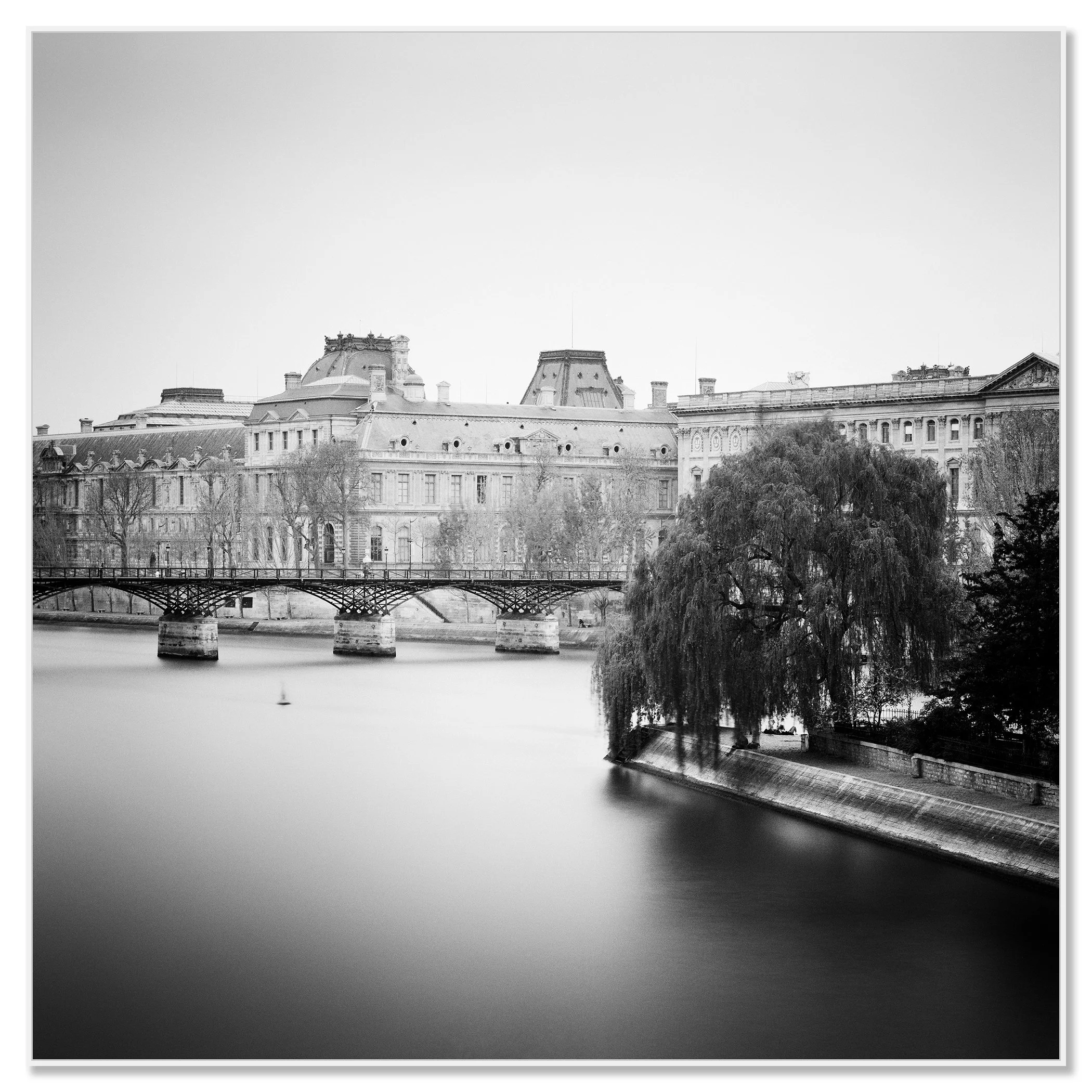 Pont Neuf, Study 1 – Paris, France, black-and-white photograph in a white aluminium ArtBox. Photo by Gerald Berghammer.