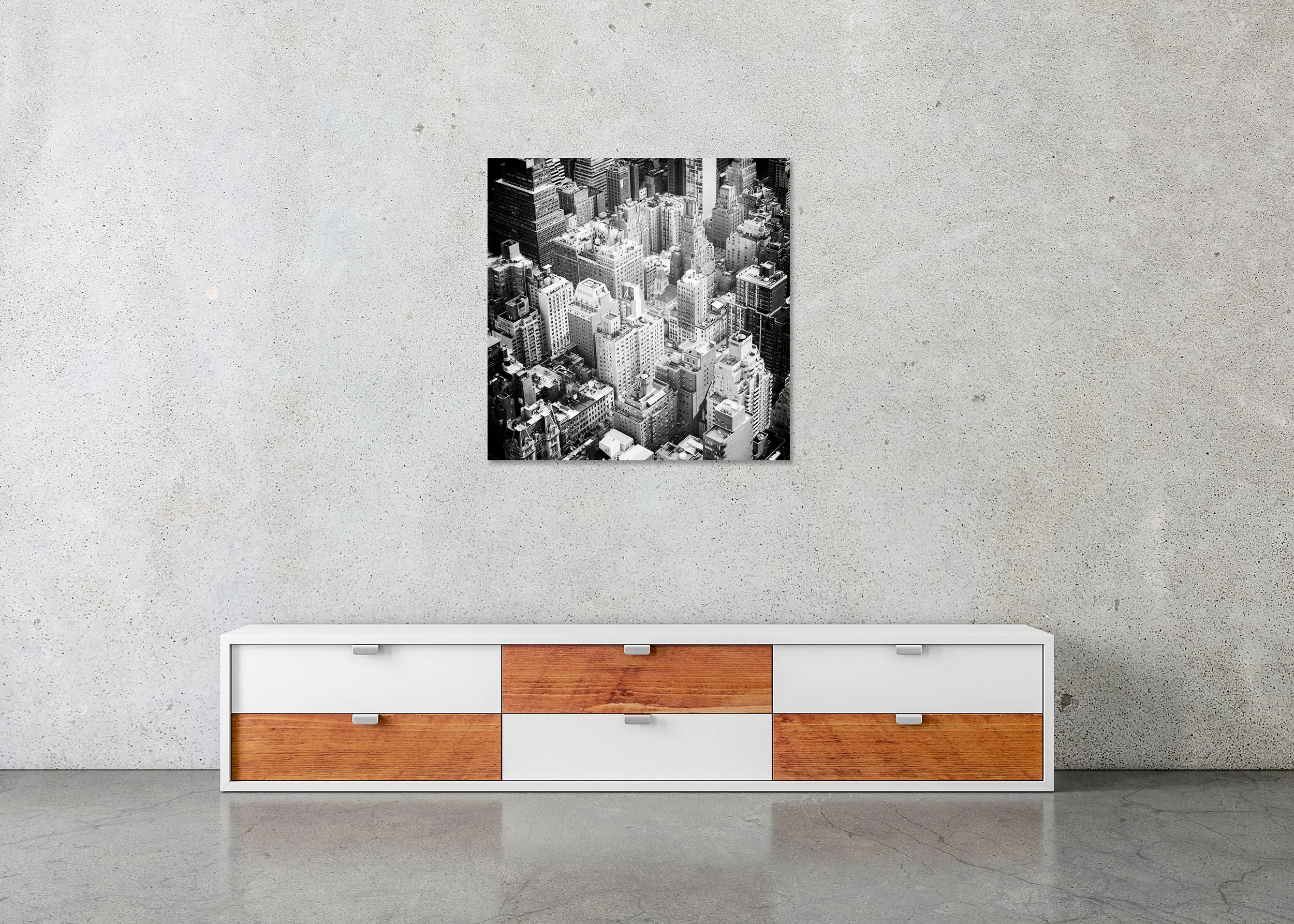 Manhattan Study 3 displayed in a modern interior as a frameless black-and-white artwork mounted on aluminium Dibond by Gerald Berghammer.