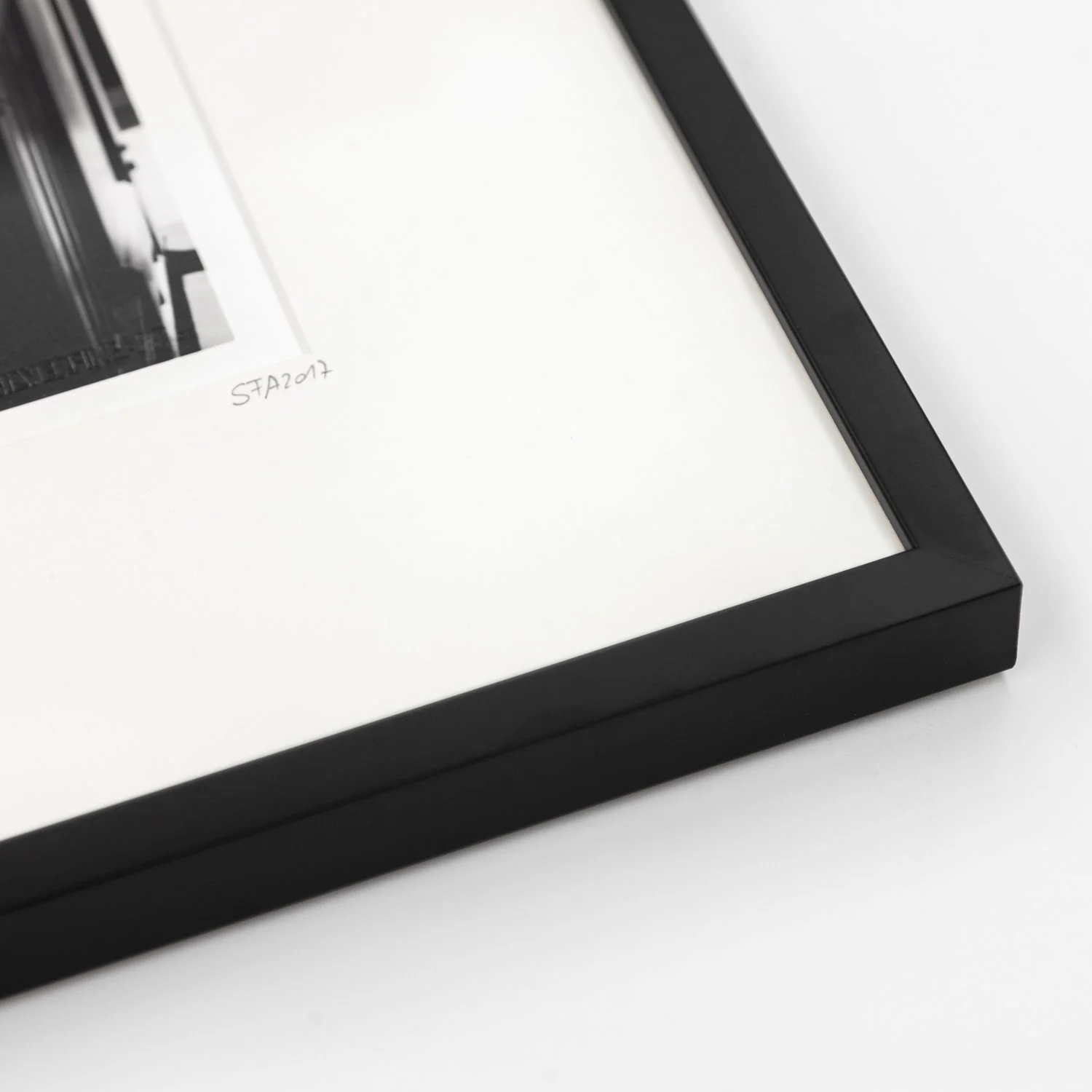 Golden Gate Study 9 by Gerald Berghammer – close-up of the black wooden frame, archival mount and artist’s handwritten marking.