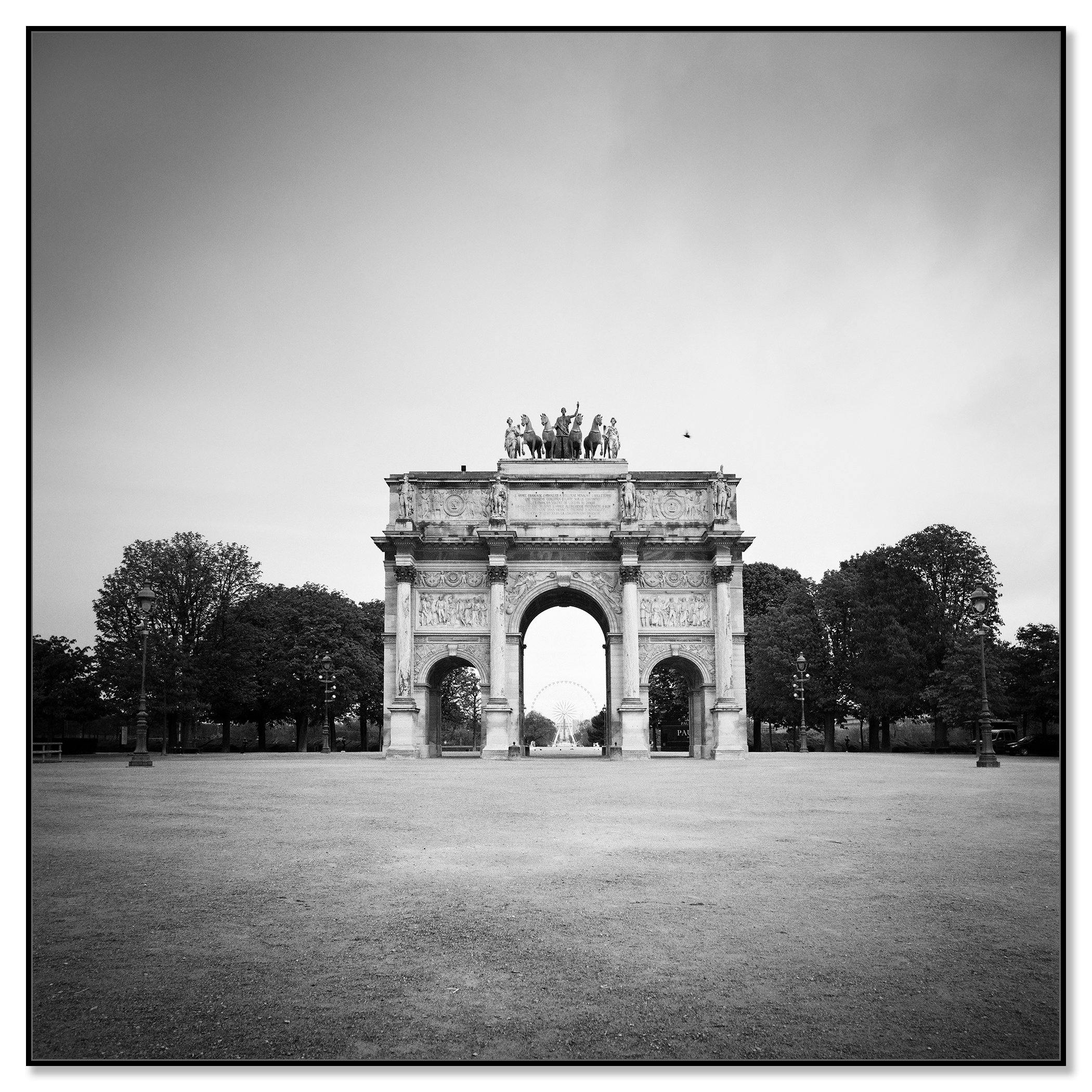 Arc de Triomphe du Carrousel displayed in a black aluminium ArtBox frame by Gerald Berghammer.