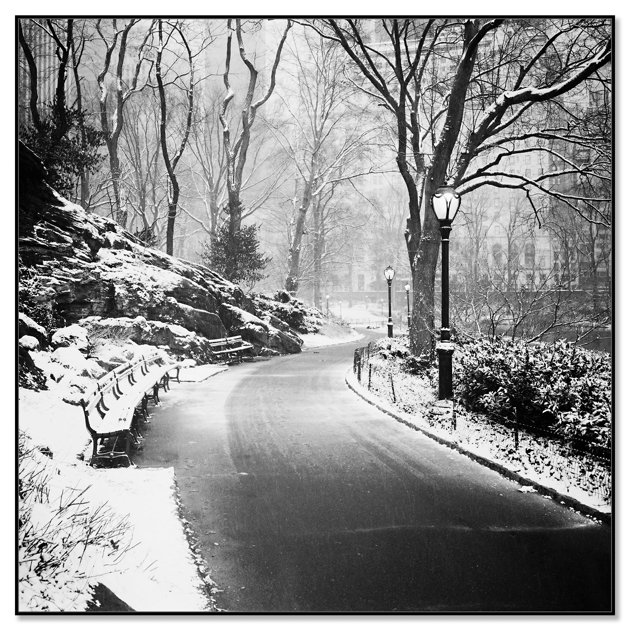 Snow-Covered Central Park Study 3 – New York City, USA, black-and-white photograph in a black aluminium ArtBox frame