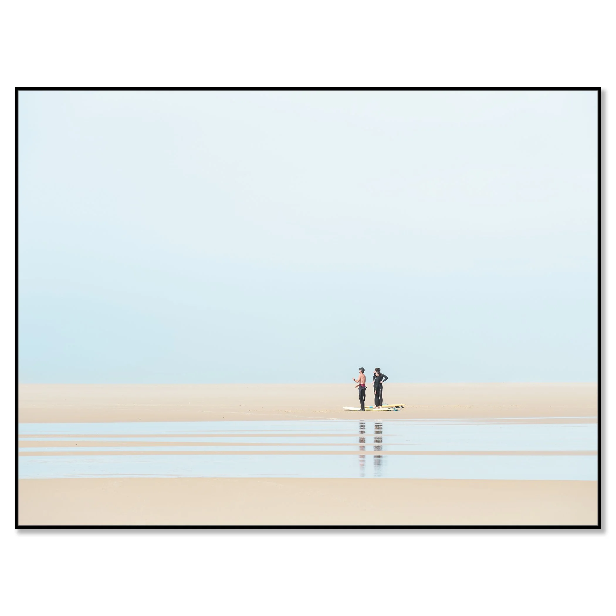 Wave Watcher, Study 1 – France, colour Dibond print in a black aluminium ArtBox frame. Photo by Gerald Berghammer.