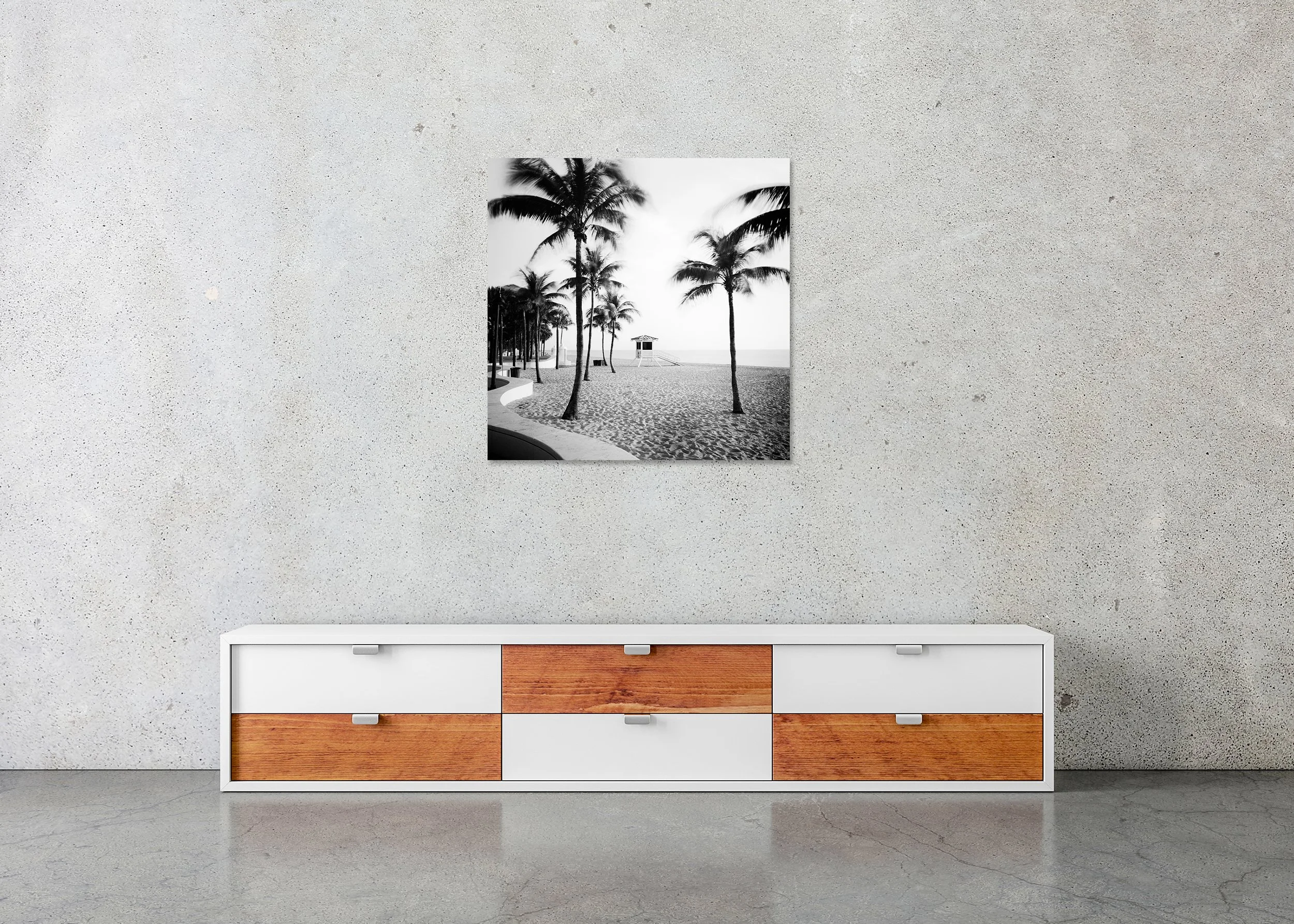 Black-and-white Florida beach photo with palm trees, sandy shoreline and a lifeguard tower by the ocean, photo print mounted on Dibond, frameless.