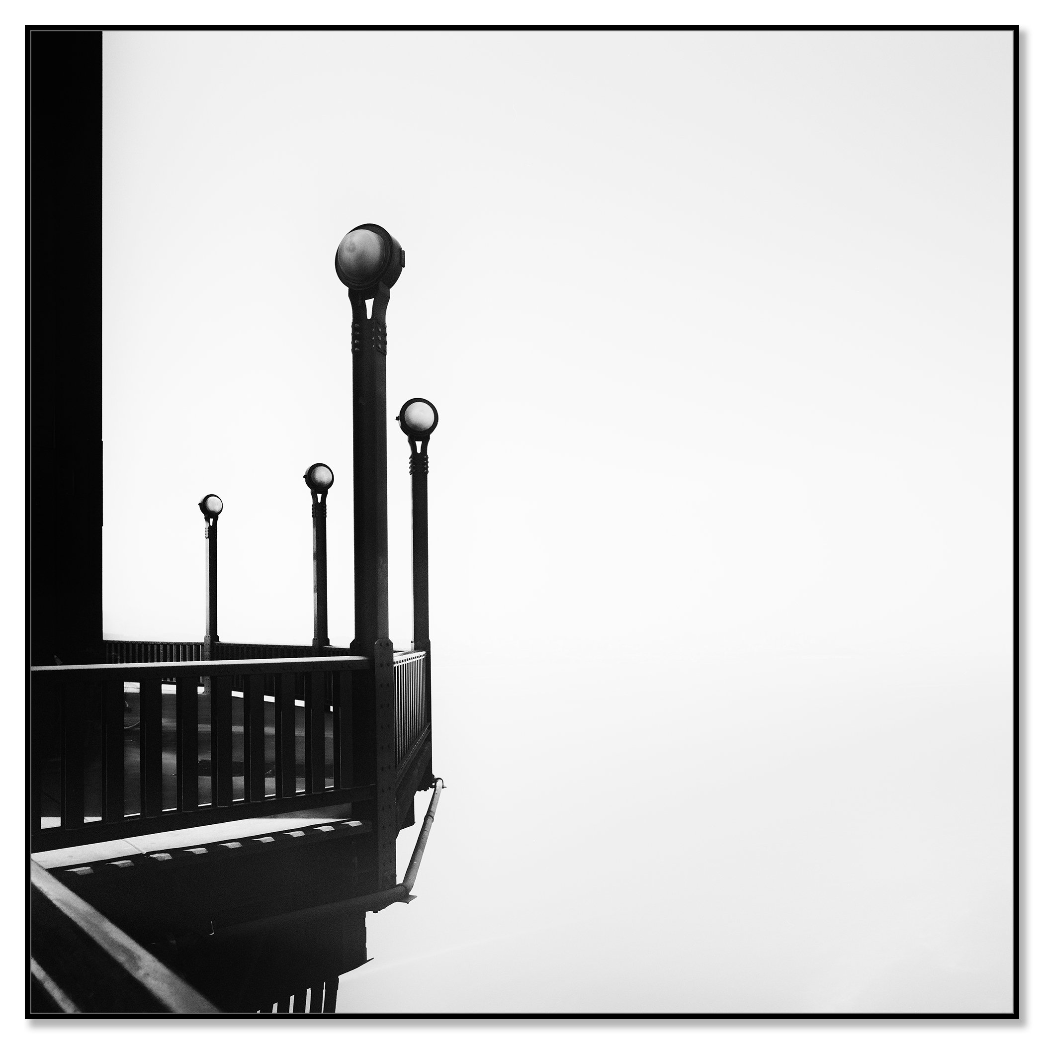 Golden Gate, Study 6 – black-and-white photograph presented in a black aluminium ArtBox frame.
