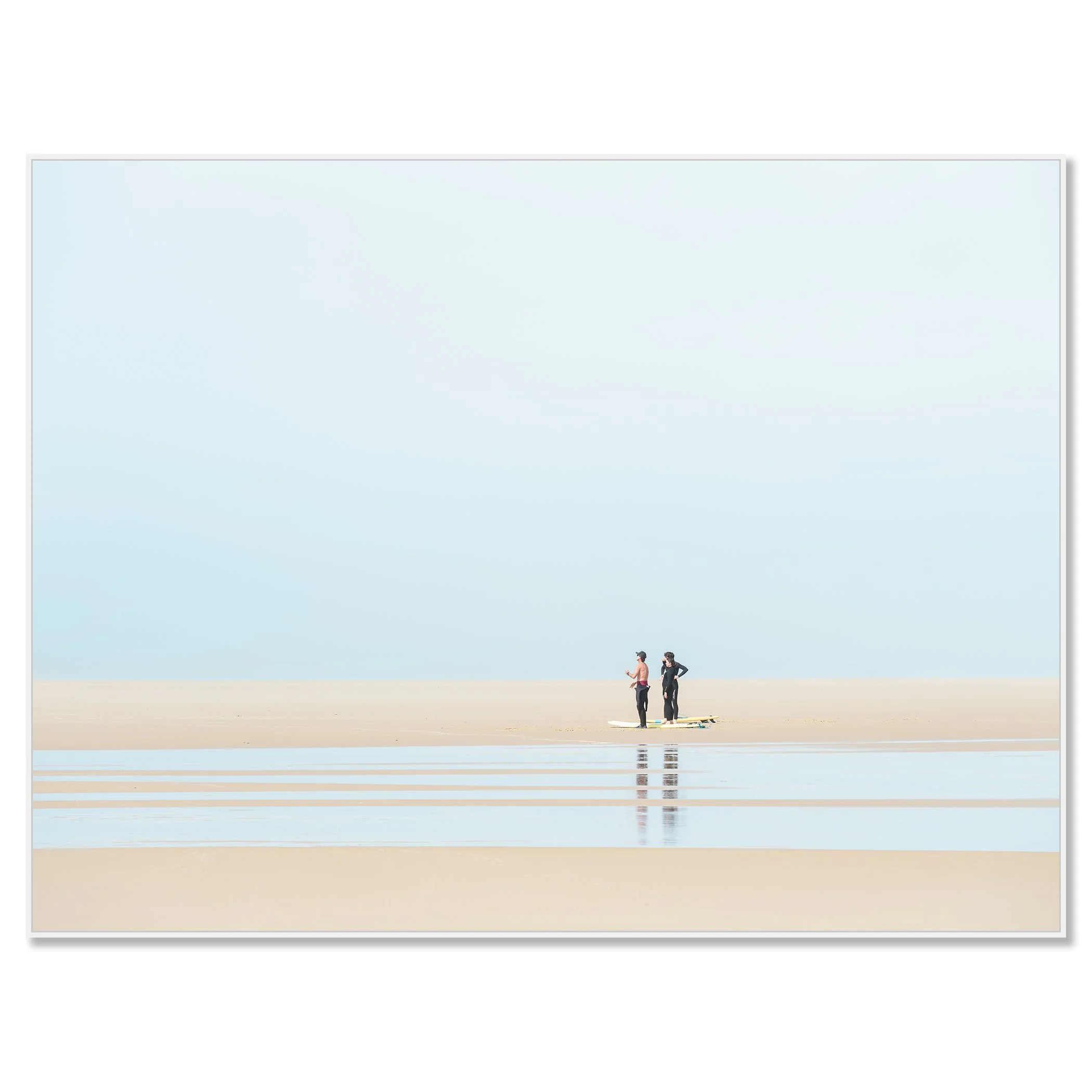Wave Watcher, Study 1 – France, colour Dibond print in a white aluminium ArtBox frame. Photo by Gerald Berghammer.