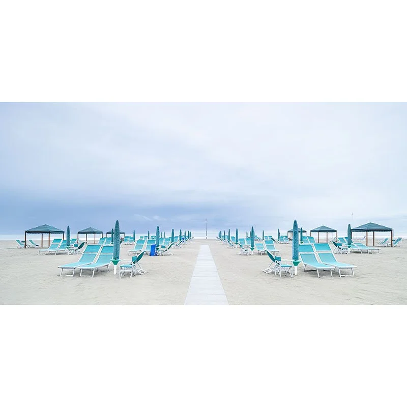 Gerald Berghammer - Sun loungers on the Beach Study 4, Italy