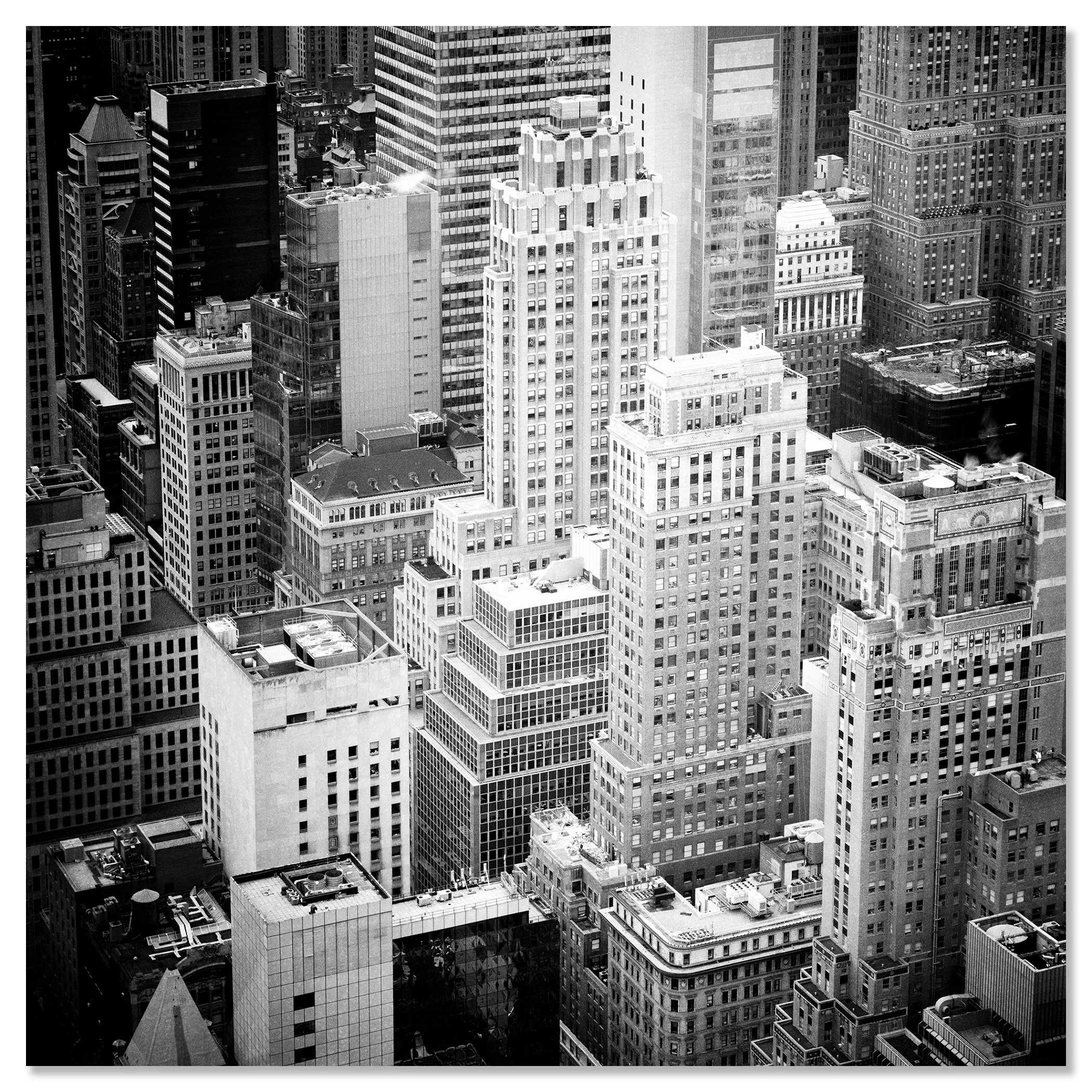 Manhattan Study 2 mounted on aluminium Dibond as a frameless black-and-white fine art print by Gerald Berghammer.