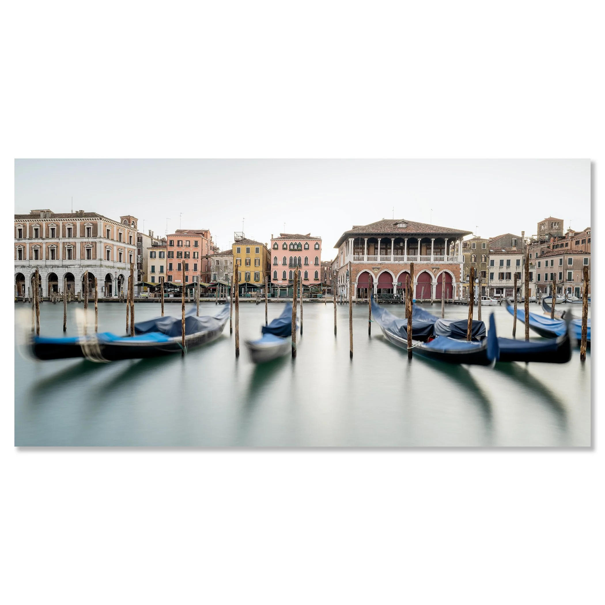 Mercato di Rialto Fish Market – Venice, frameless colour photograph on aluminium Dibond.