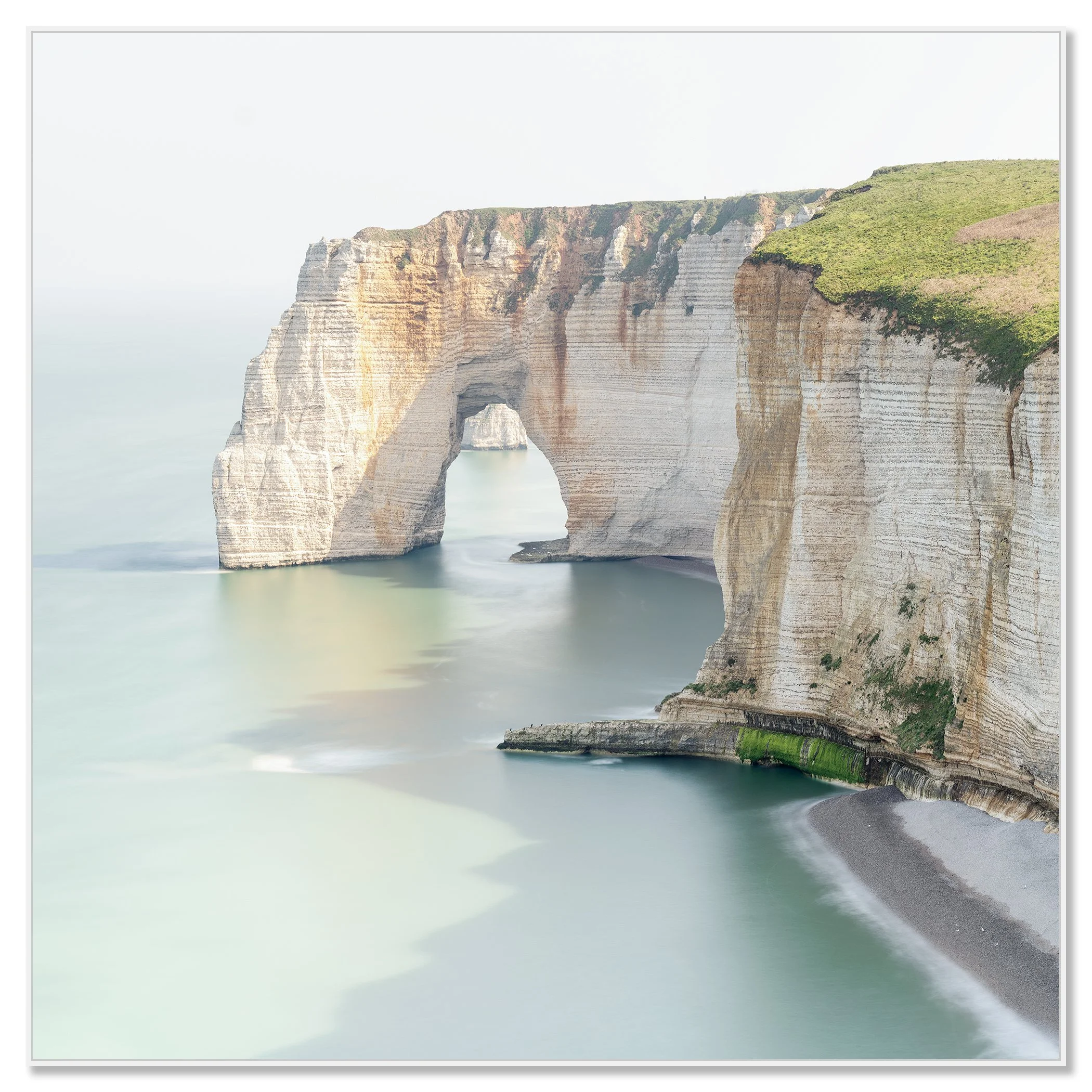 Alabaster Coast, Study 3 – colour photograph on Dibond in a white aluminium ArtBox by Gerald Berghammer.