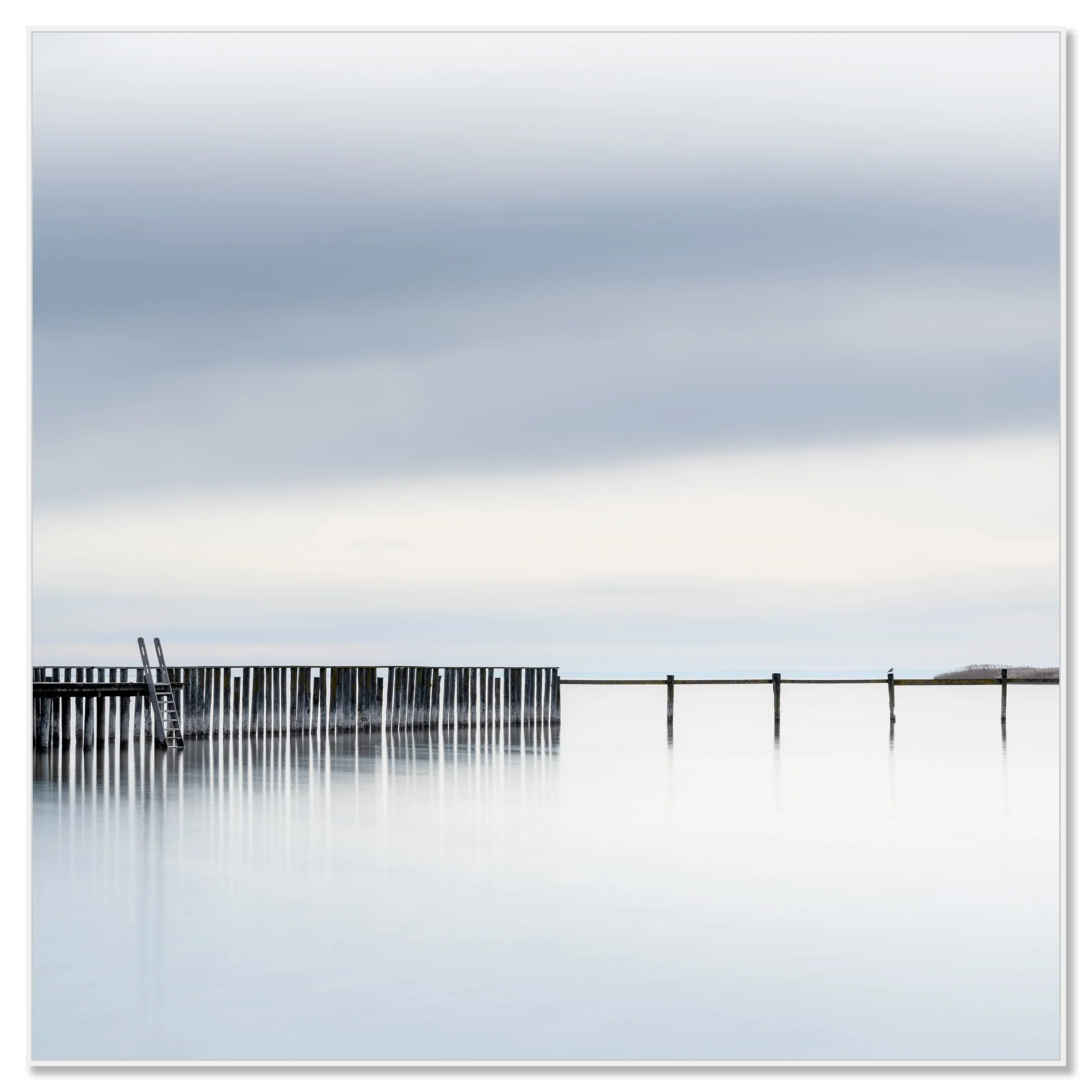 Swimming Area, Colour Study 1 – colour Dibond print in a white aluminium ArtBox frame. Photo by Gerald Berghammer.