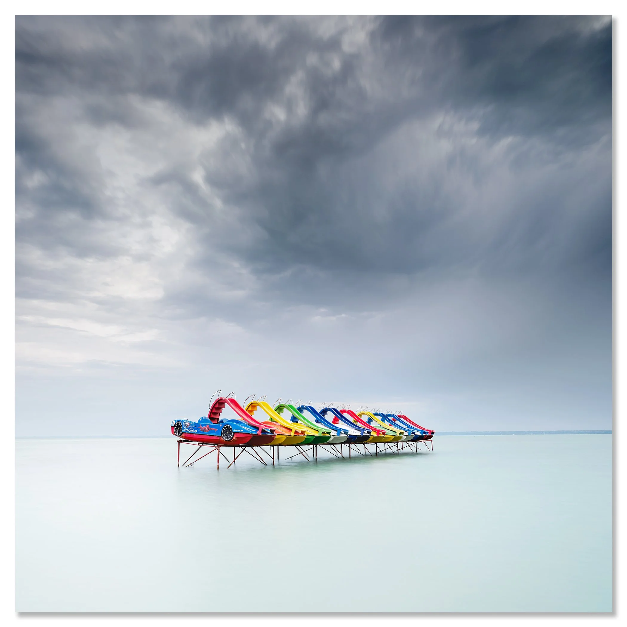 Pedal Boat, Colour Study 2 – frameless colour photograph mounted on aluminium Dibond. Photo by Gerald Berghammer.