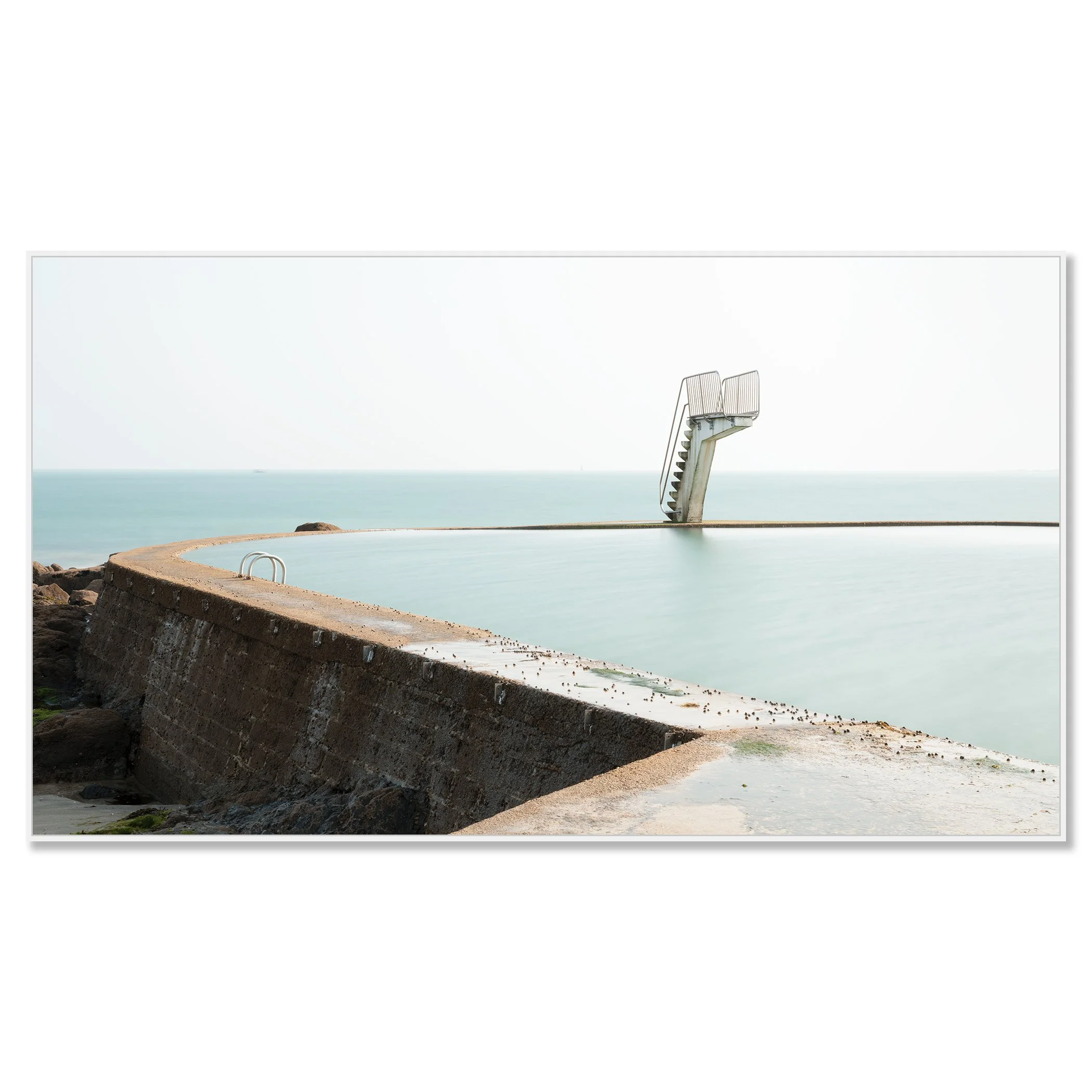Seawater Swimming Pool, Study 1 as a colour Dibond print in a white aluminium ArtBox, photo by Gerald Berghammer.