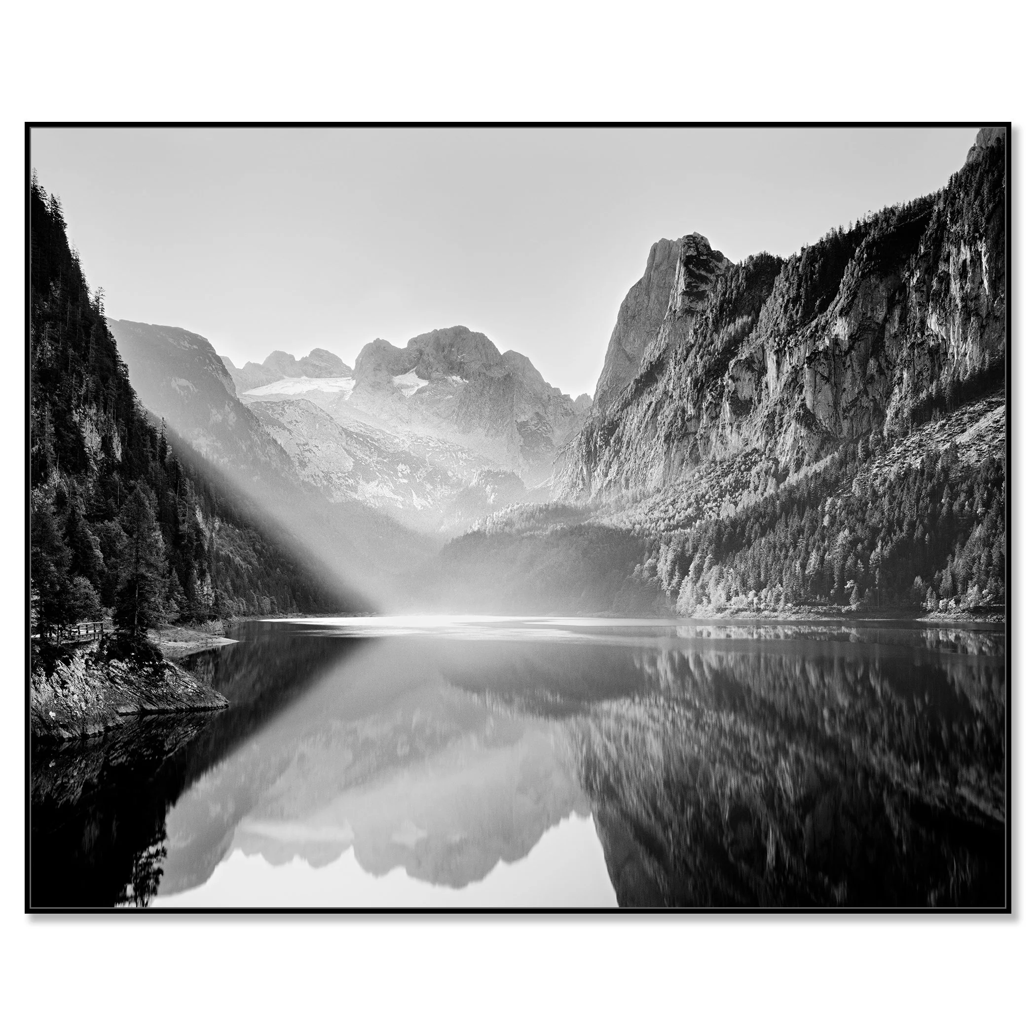 Illumination – Lake Gosau, Austria, black-and-white photograph on Dibond in a black aluminium ArtBox. Photo by Gerald Berghammer.