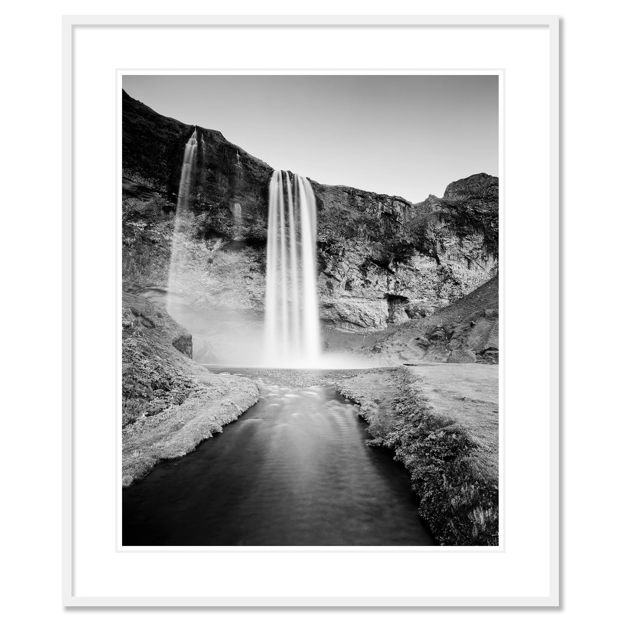 gerald-berghammer-seljalandsfoss-study-1-iceland-passepartout-white.jpg