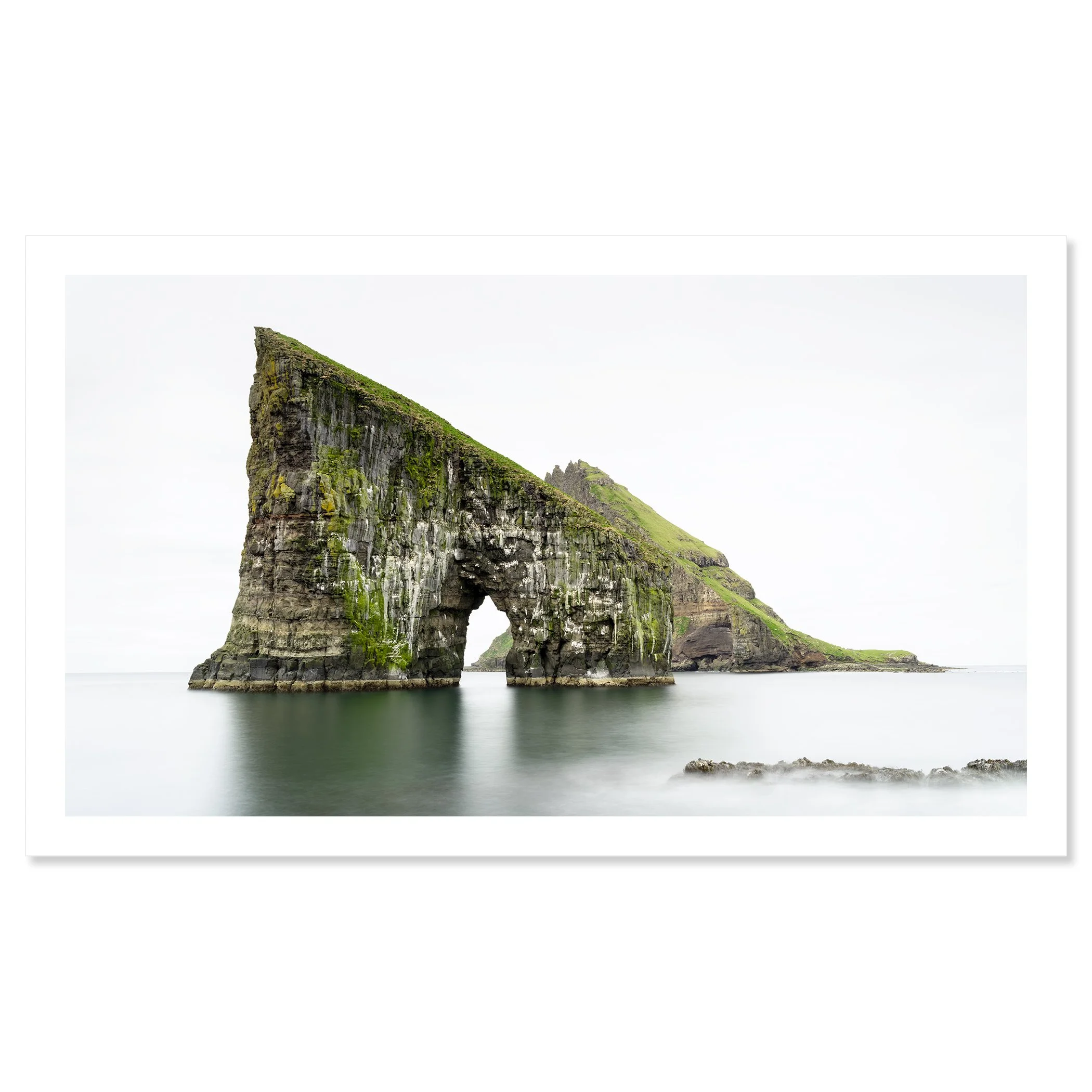 gerald-berghammer-drangarnir-sea-arch-study-2-faroe-islands-print-only.jpg