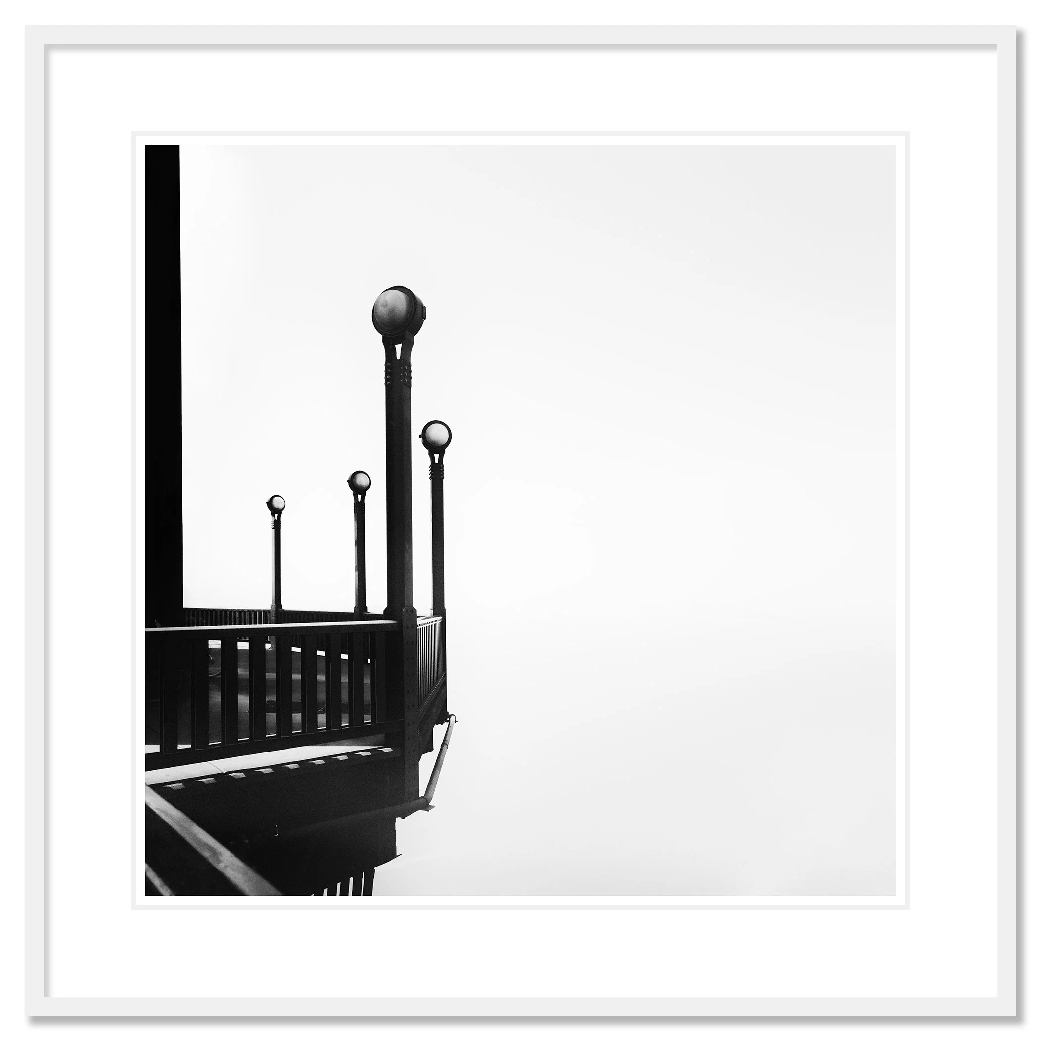 Golden Gate, Study 6 – archival pigment print in a white aluminium frame with a white mount by Gerald Berghammer.