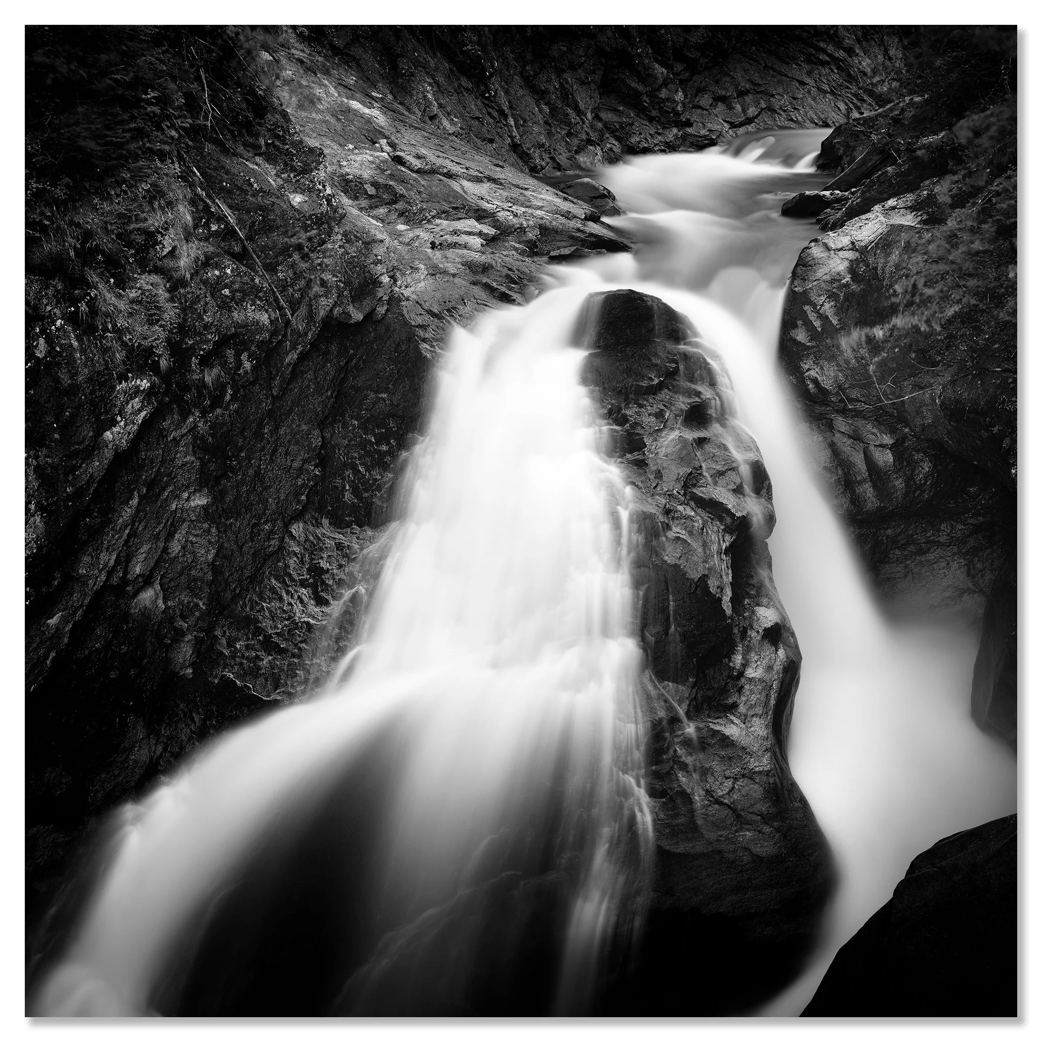 Black-and-white landscape photograph of the Krimmler Ache below Krimml Waterfall, Austria – dibond frameless