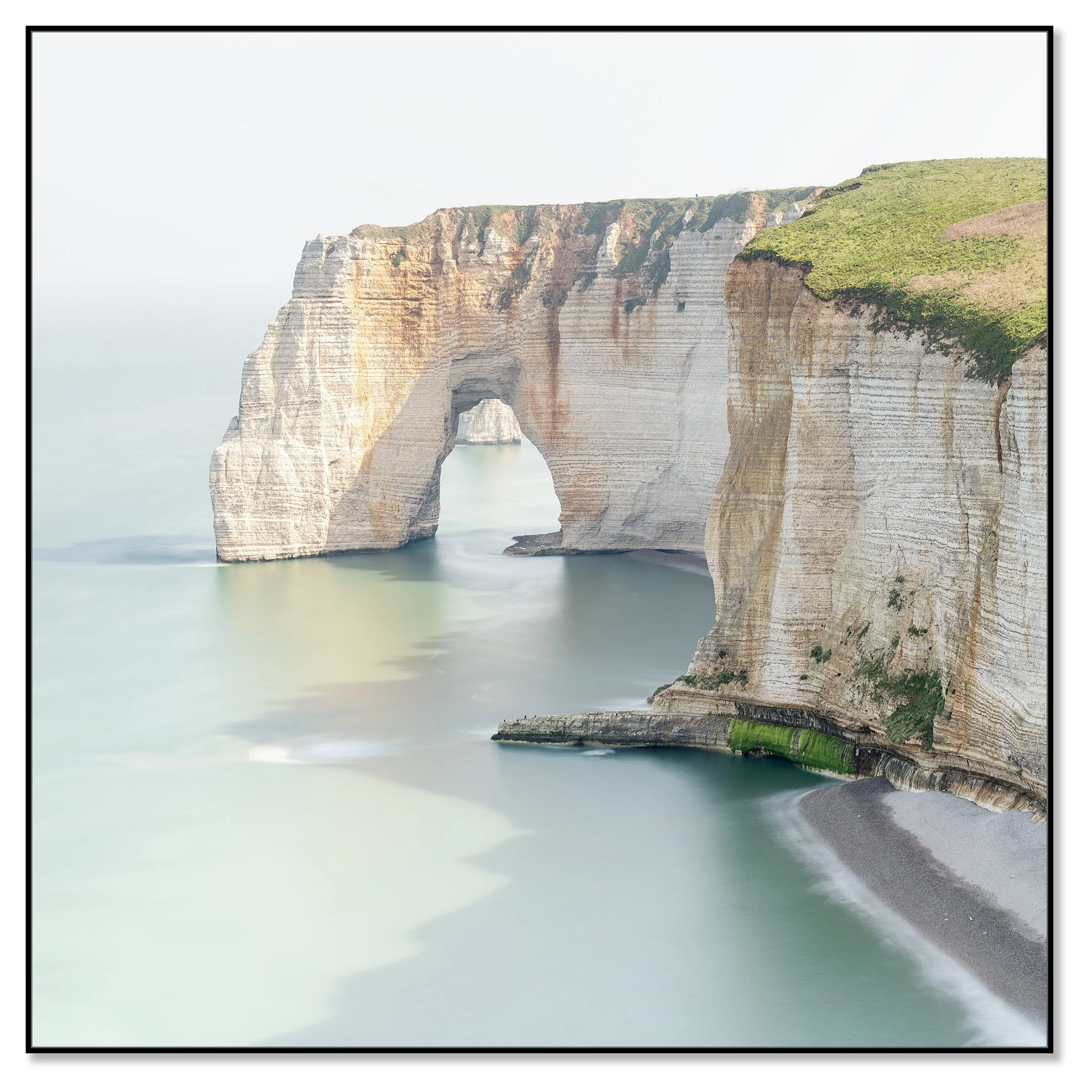 Alabaster Coast, Study 3 – colour photograph on Dibond in a black aluminium ArtBox by Gerald Berghammer.