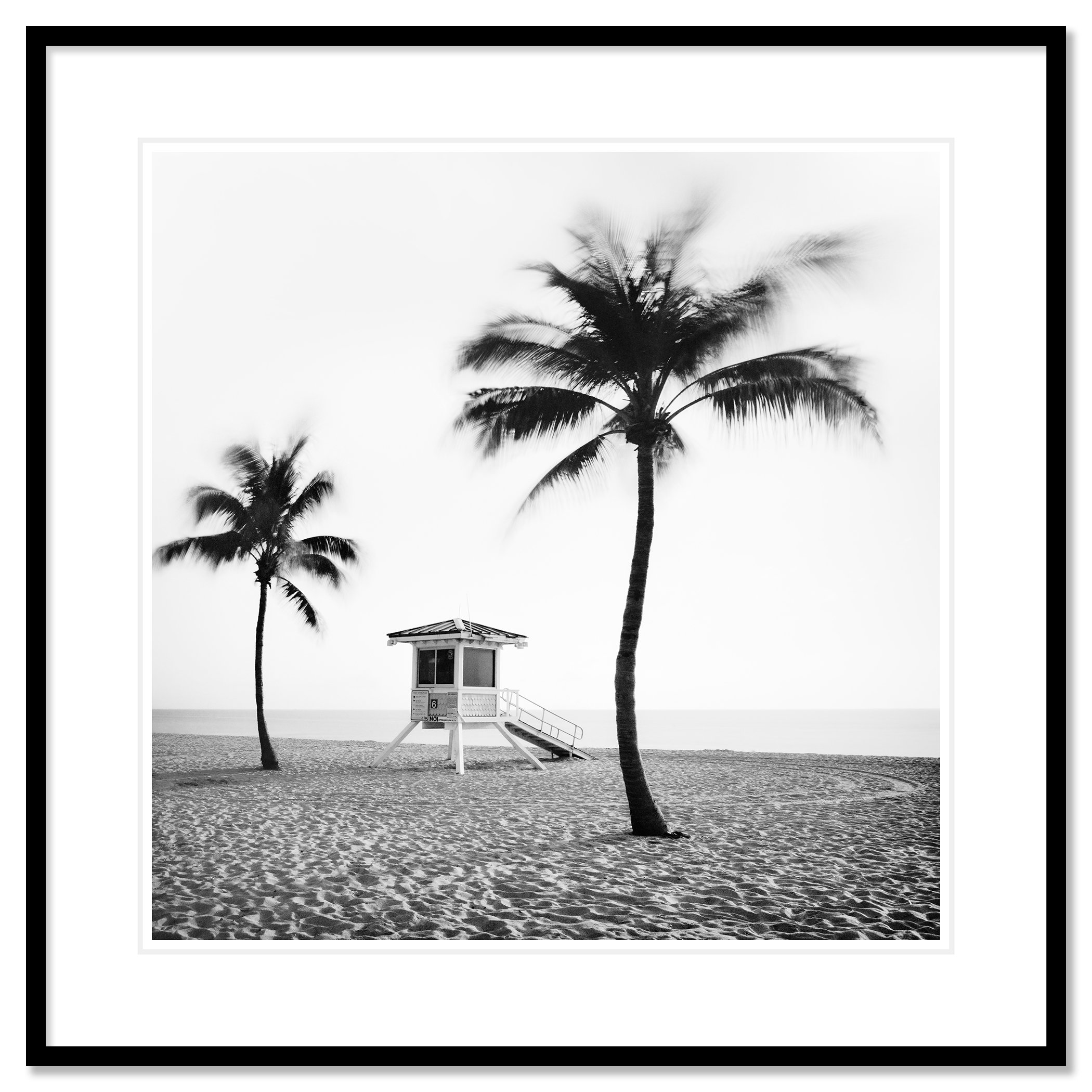 Fort Lauderdale Beach, Study 4 by Gerald Berghammer, black-and-white fine art print in a black aluminium frame with a white mount.