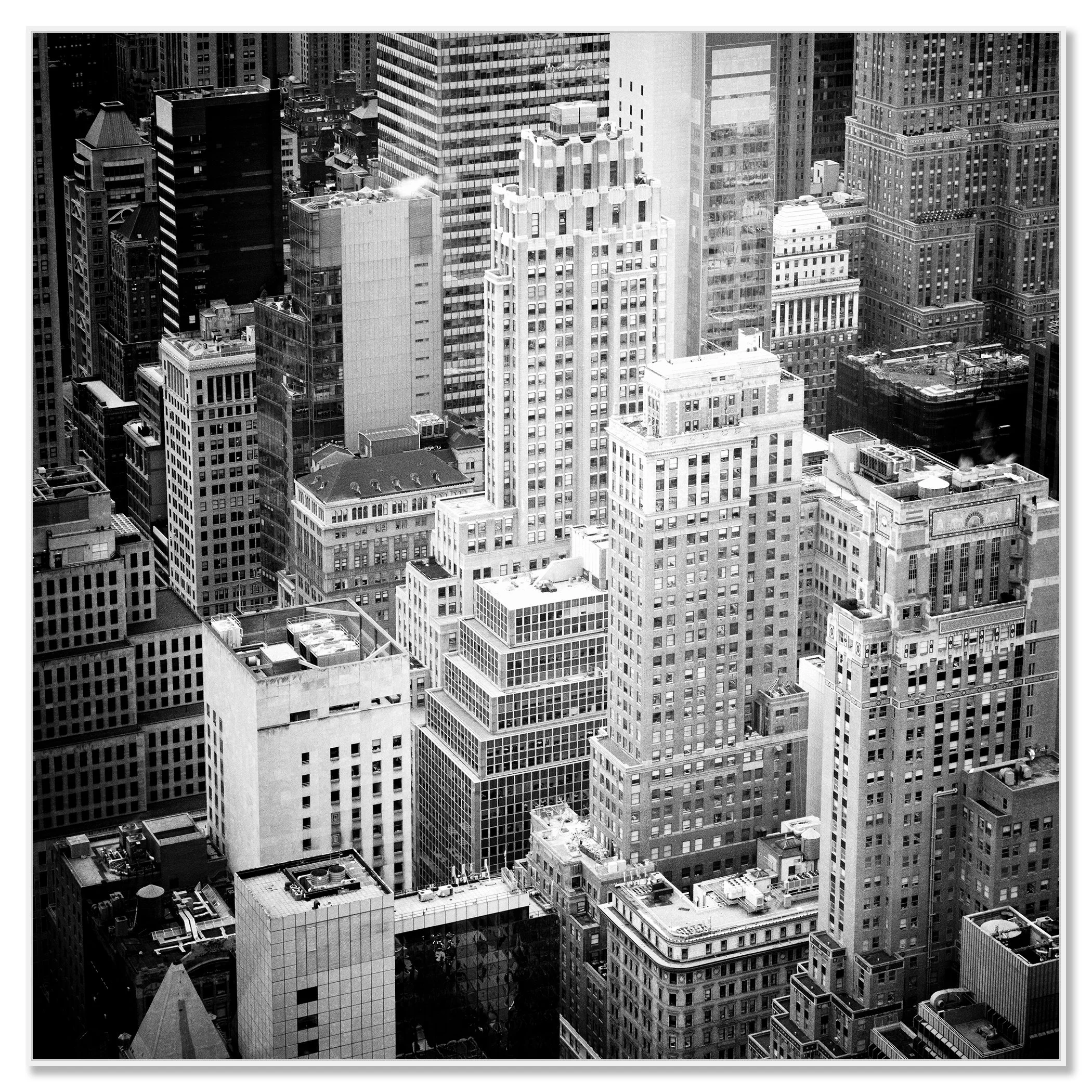 Manhattan Study 2 mounted on aluminium Dibond in a white aluminium ArtBox frame by Gerald Berghammer.
